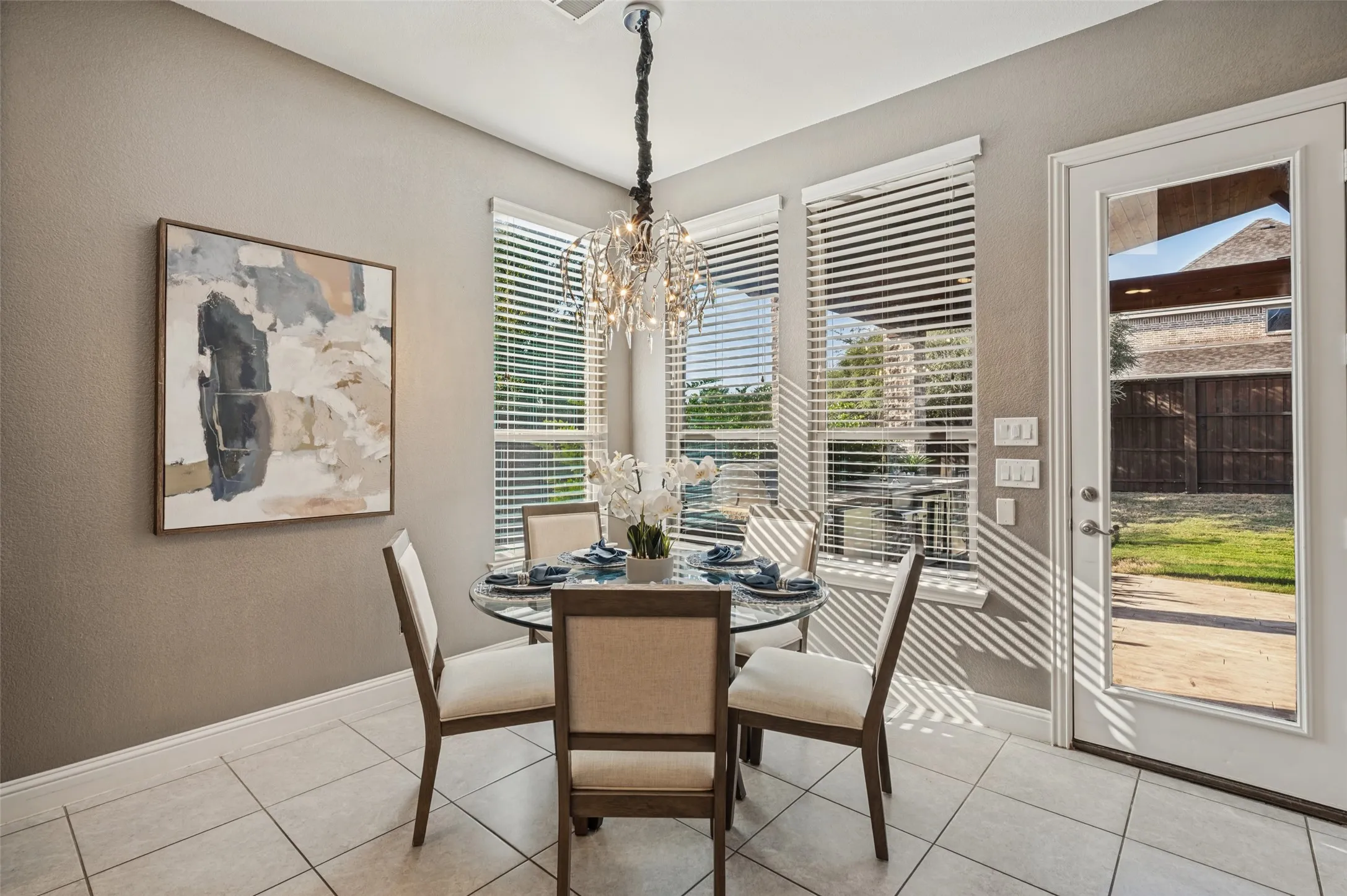 Breakfast Room