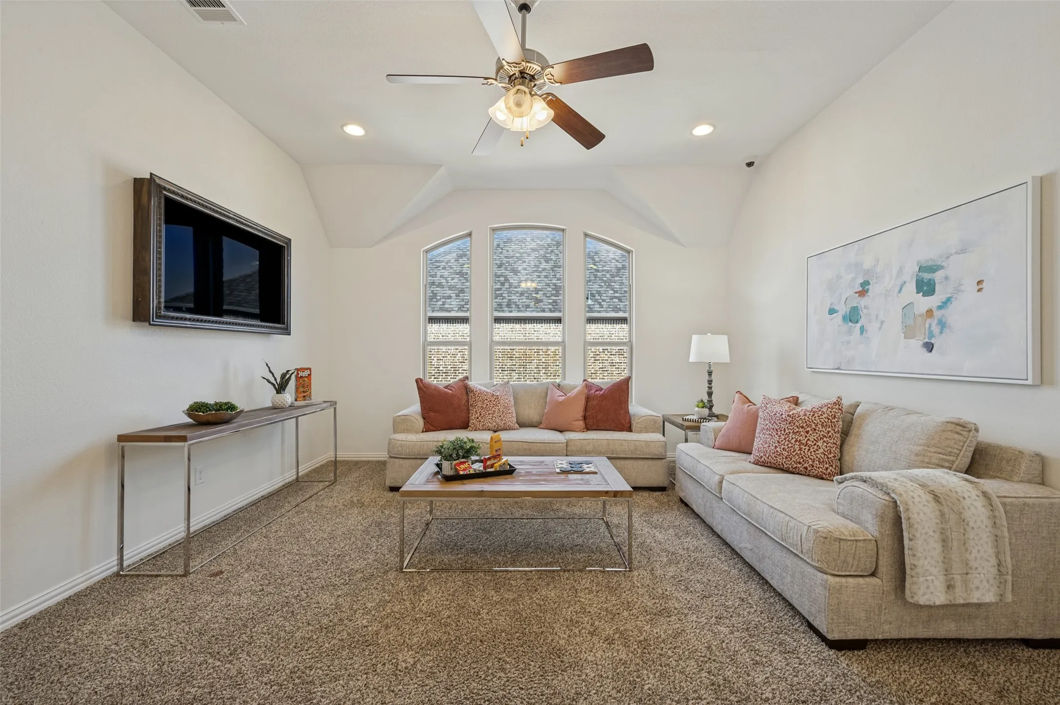 Single Family Residence For Sale in Denton County , 4340 Florentine Lane, Frisco, Texas 75034, 5 Bedroom, 5 Bathroom, 2 Garage spaces, 3,729 Sqft, built in 2015, mls#21387438, Real Estate Agent in Frisco, Homes For Sale in Denton county, Homes For Sale in Frisco, Realtor in Frisco Texas, Real Estate Brokerage Independent Realty Texas, Luminita Cordes Realtor