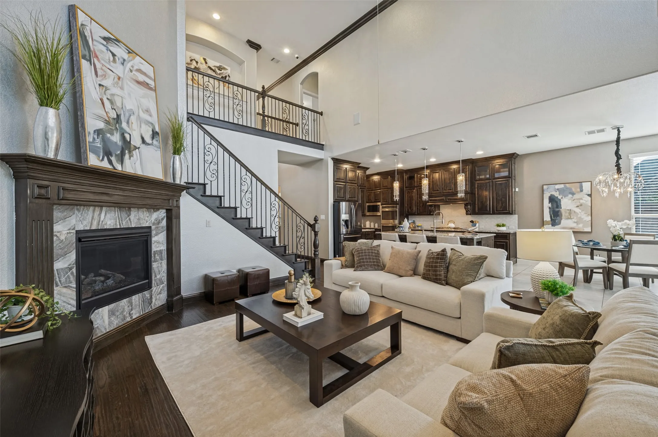 Single Family Residence For Sale in Denton County , 4340 Florentine Lane, Frisco, Texas 75034, 5 Bedroom, 5 Bathroom, 2 Garage spaces, 3,729 Sqft, built in 2015, mls#21387438, Real Estate Agent in Frisco, Homes For Sale in Denton county, Homes For Sale in Frisco, Realtor in Frisco Texas, Real Estate Brokerage Independent Realty Texas, Luminita Cordes Realtor