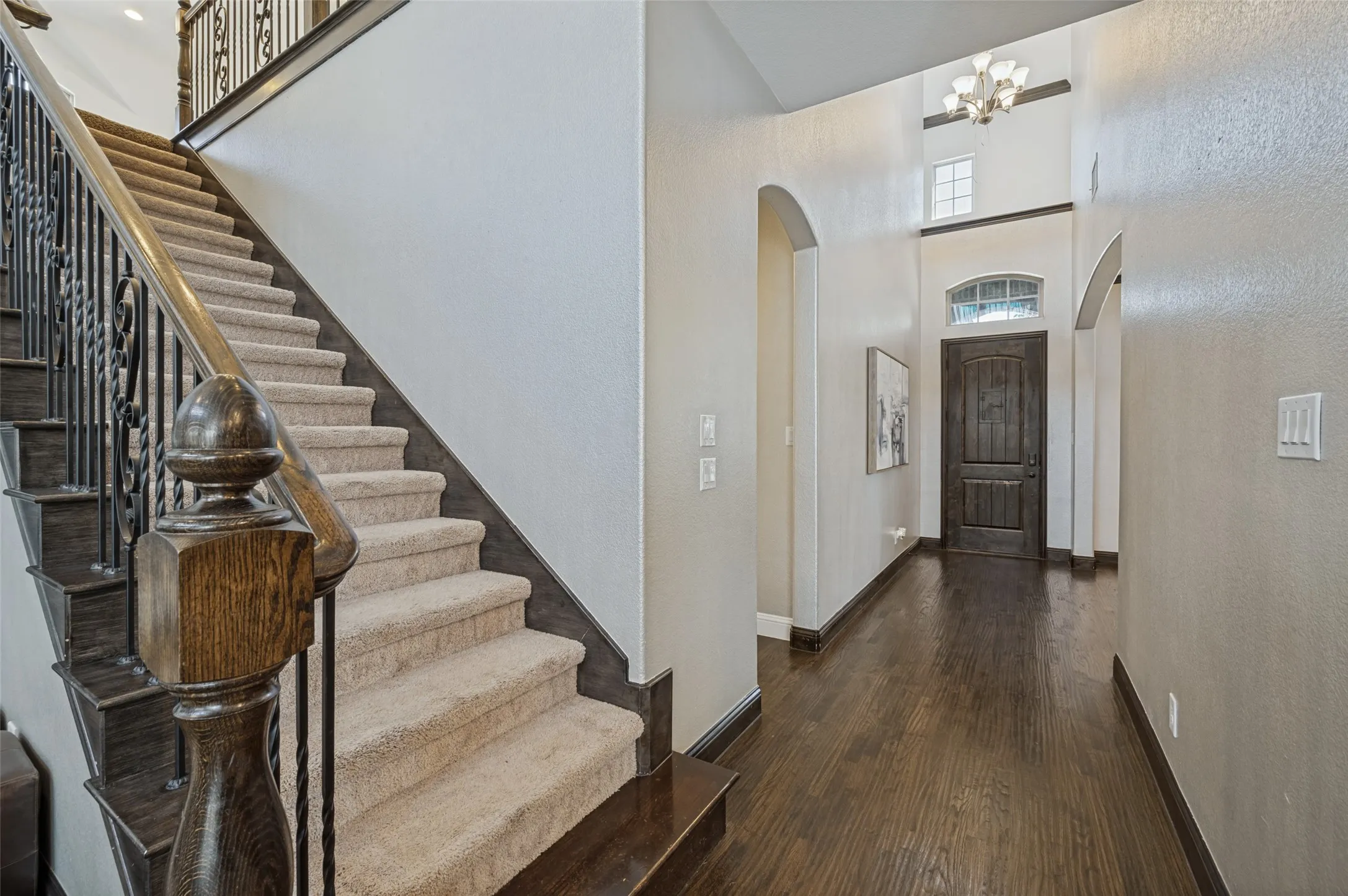 Single Family Residence For Sale in Denton County , 4340 Florentine Lane, Frisco, Texas 75034, 5 Bedroom, 5 Bathroom, 2 Garage spaces, 3,729 Sqft, built in 2015, mls#21387438, Real Estate Agent in Frisco, Homes For Sale in Denton county, Homes For Sale in Frisco, Realtor in Frisco Texas, Real Estate Brokerage Independent Realty Texas, Luminita Cordes Realtor
