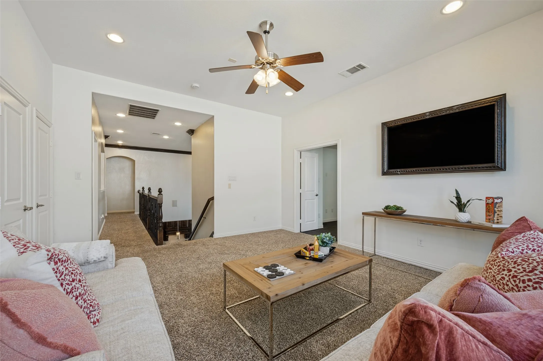 Single Family Residence For Sale in Denton County , 4340 Florentine Lane, Frisco, Texas 75034, 5 Bedroom, 5 Bathroom, 2 Garage spaces, 3,729 Sqft, built in 2015, mls#21387438, Real Estate Agent in Frisco, Homes For Sale in Denton county, Homes For Sale in Frisco, Realtor in Frisco Texas, Real Estate Brokerage Independent Realty Texas, Luminita Cordes Realtor