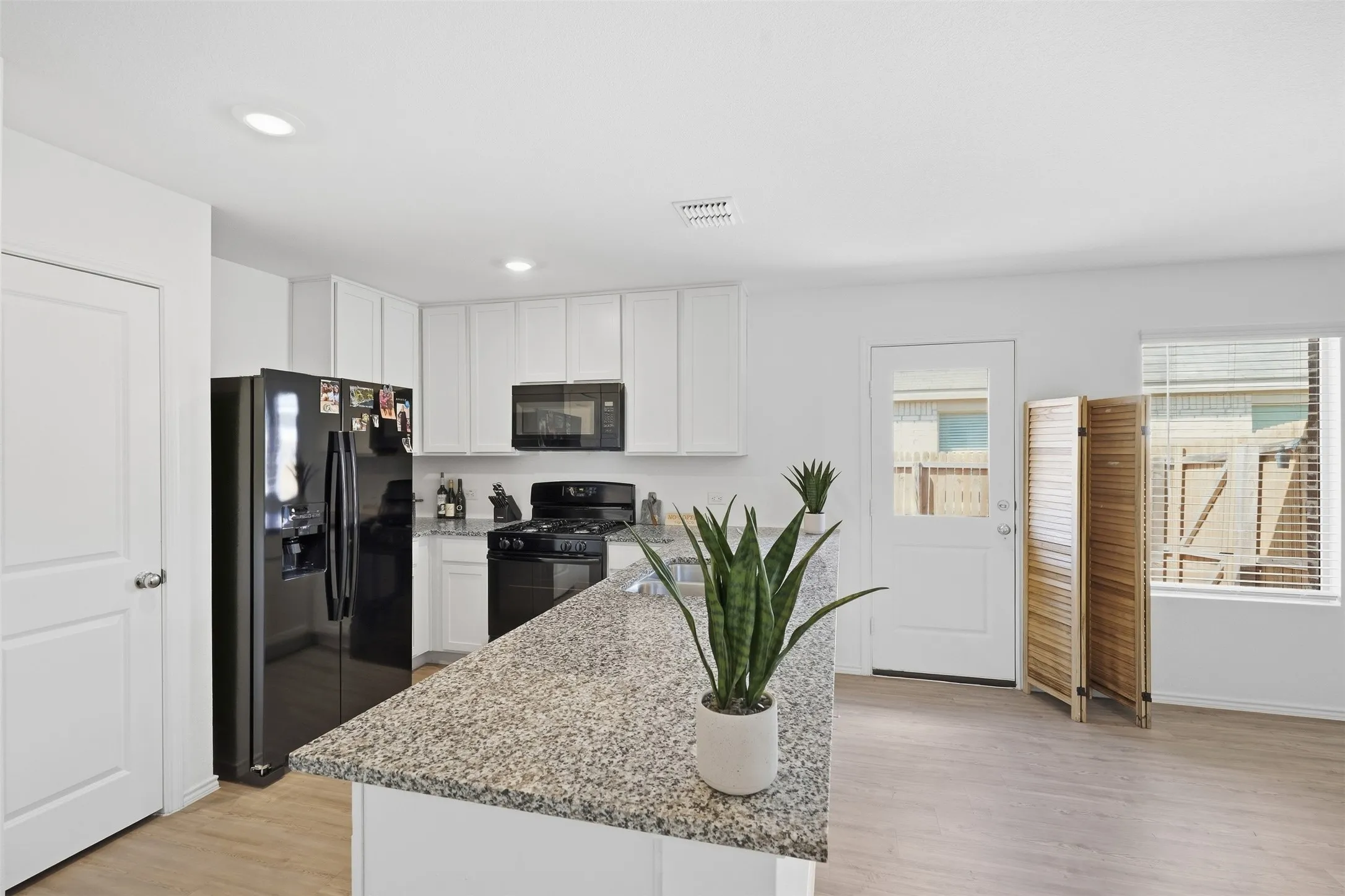 Single Family Residence For Sale in Denton County , 15121 Tejano Street, Fort Worth, Texas 76052, 3 Bedroom, 2 Bathroom, 2 Garage spaces, 1,320 Sqft, built in 2024, mls#21384232, Real Estate Agent in Fort Worth, Homes For Sale in Denton county, Homes For Sale in Fort Worth, Realtor in Fort Worth Texas, Real Estate Brokerage Independent Realty Texas, Luminita Cordes Realtor