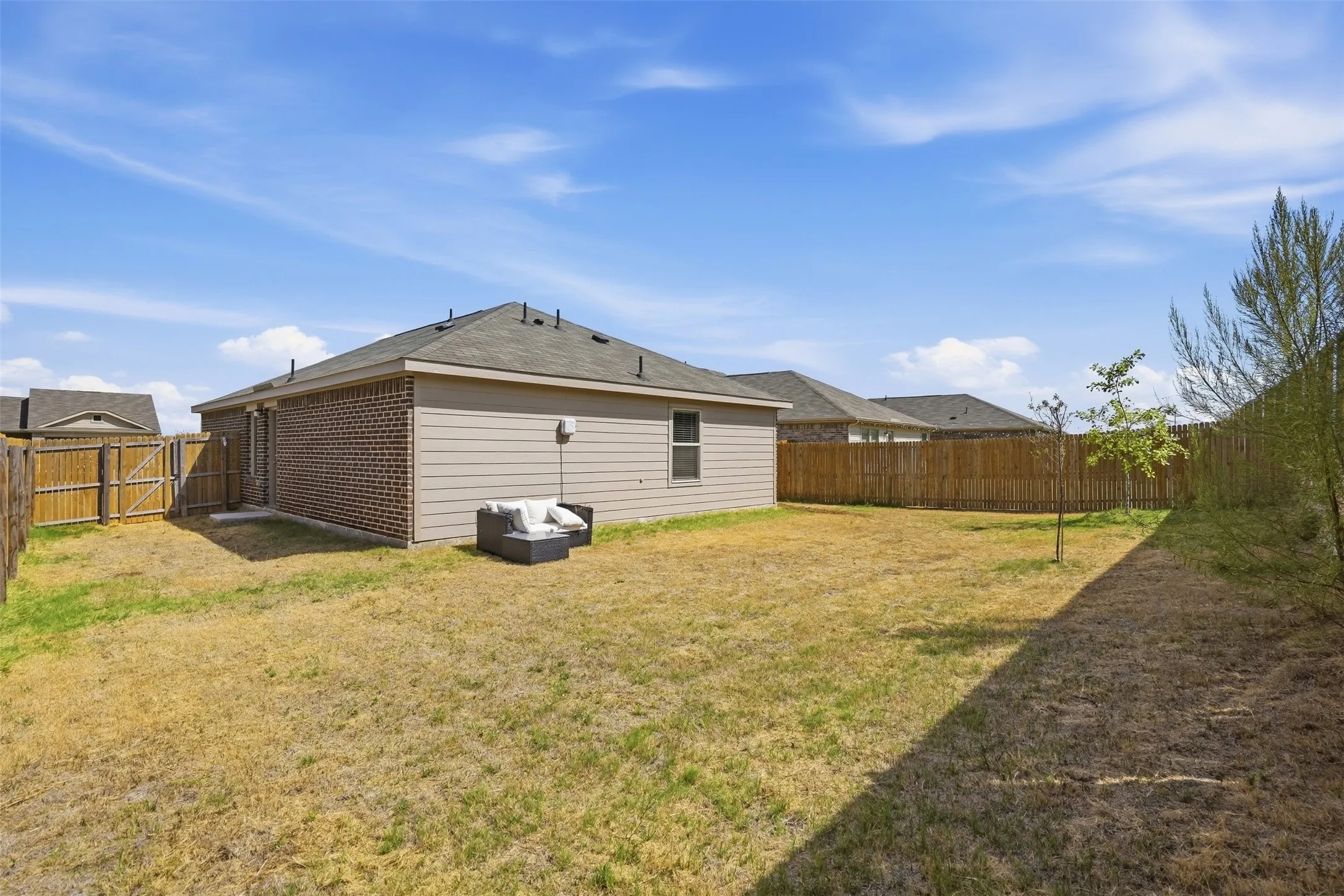 Single Family Residence For Sale in Denton County , 15121 Tejano Street, Fort Worth, Texas 76052, 3 Bedroom, 2 Bathroom, 2 Garage spaces, 1,320 Sqft, built in 2024, mls#21384232, Real Estate Agent in Fort Worth, Homes For Sale in Denton county, Homes For Sale in Fort Worth, Realtor in Fort Worth Texas, Real Estate Brokerage Independent Realty Texas, Luminita Cordes Realtor