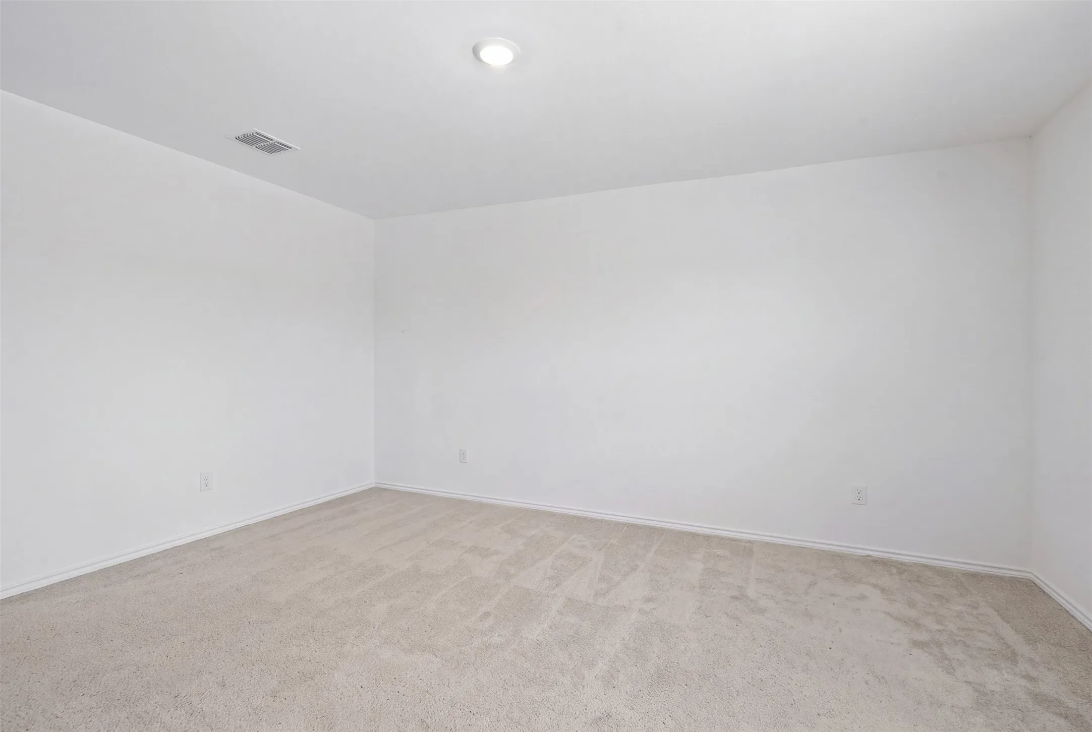 Single Family Residence For Sale in Denton County , 15121 Tejano Street, Fort Worth, Texas 76052, 3 Bedroom, 2 Bathroom, 2 Garage spaces, 1,320 Sqft, built in 2024, mls#21384232, Real Estate Agent in Fort Worth, Homes For Sale in Denton county, Homes For Sale in Fort Worth, Realtor in Fort Worth Texas, Real Estate Brokerage Independent Realty Texas, Luminita Cordes Realtor