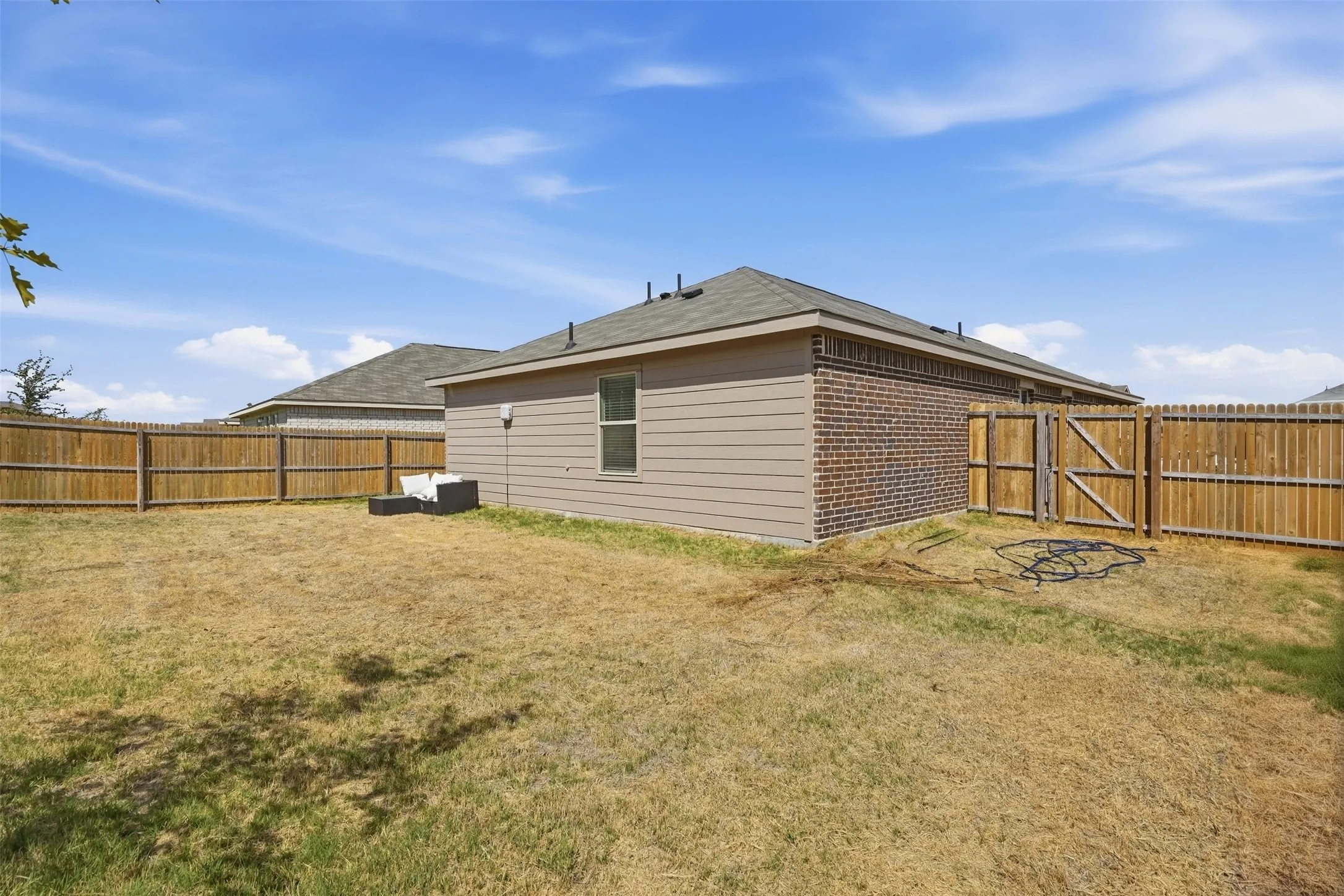 Single Family Residence For Sale in Denton County , 15121 Tejano Street, Fort Worth, Texas 76052, 3 Bedroom, 2 Bathroom, 2 Garage spaces, 1,320 Sqft, built in 2024, mls#21384232, Real Estate Agent in Fort Worth, Homes For Sale in Denton county, Homes For Sale in Fort Worth, Realtor in Fort Worth Texas, Real Estate Brokerage Independent Realty Texas, Luminita Cordes Realtor