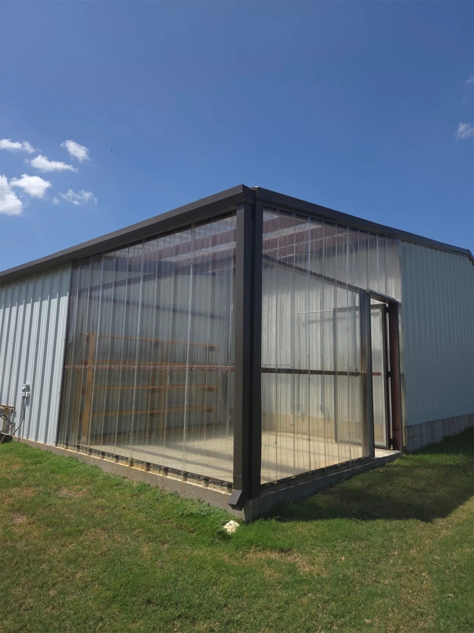 Single Family Residence For Sale in Johnson County , 9108 Sirius Lane, Godley, Texas 76044, 4 Bedroom, 3 Bathroom, 5 Garage spaces, 3,745 Sqft, built in 2018, mls#21389018, Real Estate Agent in Godley, Homes For Sale in Johnson county, Homes For Sale in Godley, Realtor in Godley Texas, Real Estate Brokerage Independent Realty Texas, Luminita Cordes Realtor
