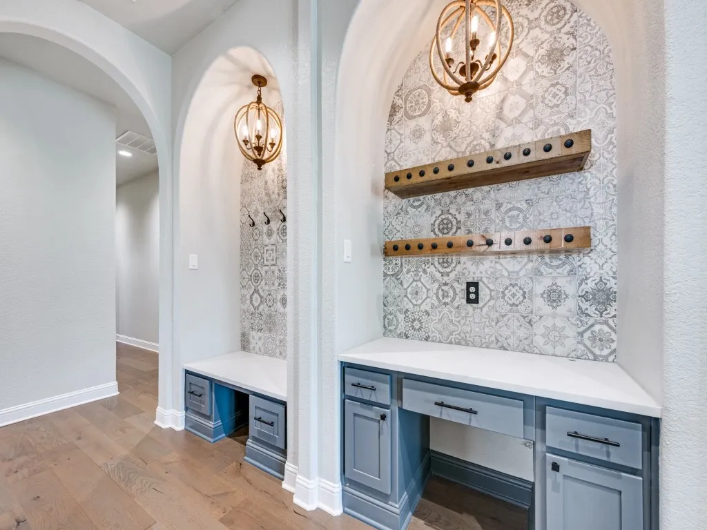 Single Family Residence For Sale in Johnson County , 9108 Sirius Lane, Godley, Texas 76044, 4 Bedroom, 3 Bathroom, 5 Garage spaces, 3,745 Sqft, built in 2018, mls#21389018, Real Estate Agent in Godley, Homes For Sale in Johnson county, Homes For Sale in Godley, Realtor in Godley Texas, Real Estate Brokerage Independent Realty Texas, Luminita Cordes Realtor