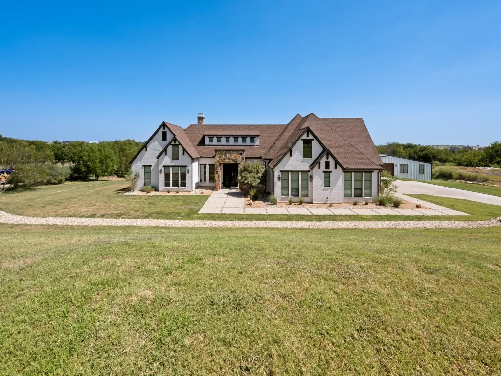 Single Family Residence For Sale