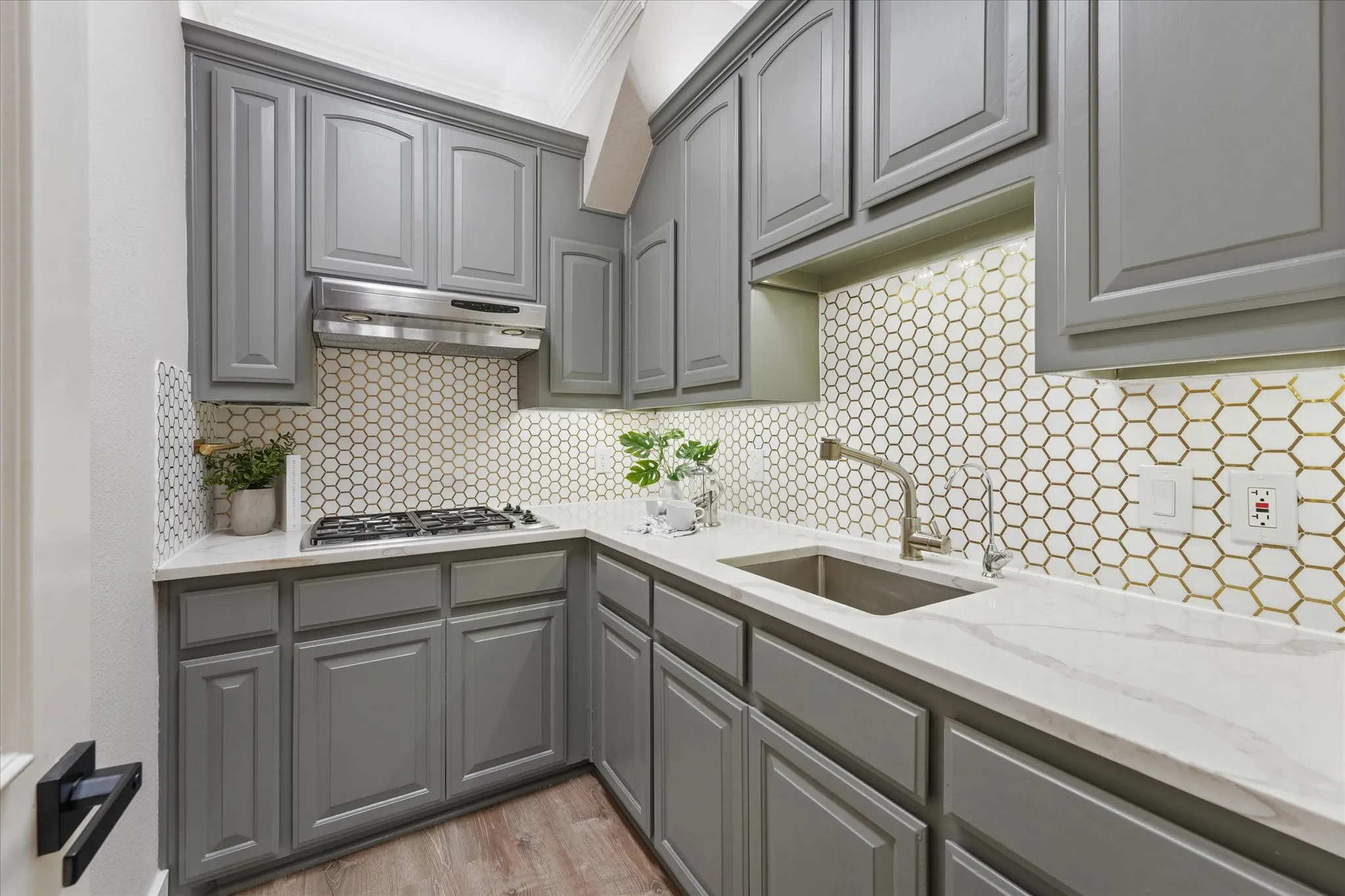 Single Family Residence For Sale in Denton County , 2601 Sir Gawain Lane, Lewisville, Texas 75056, 5 Bedroom, 5 Bathroom, 3 Garage spaces, 5,135 Sqft, built in 2002, mls#21389024, Real Estate Agent in Lewisville, Homes For Sale in Denton county, Homes For Sale in Lewisville, Realtor in Lewisville Texas, Real Estate Brokerage Independent Realty Texas, Luminita Cordes Realtor