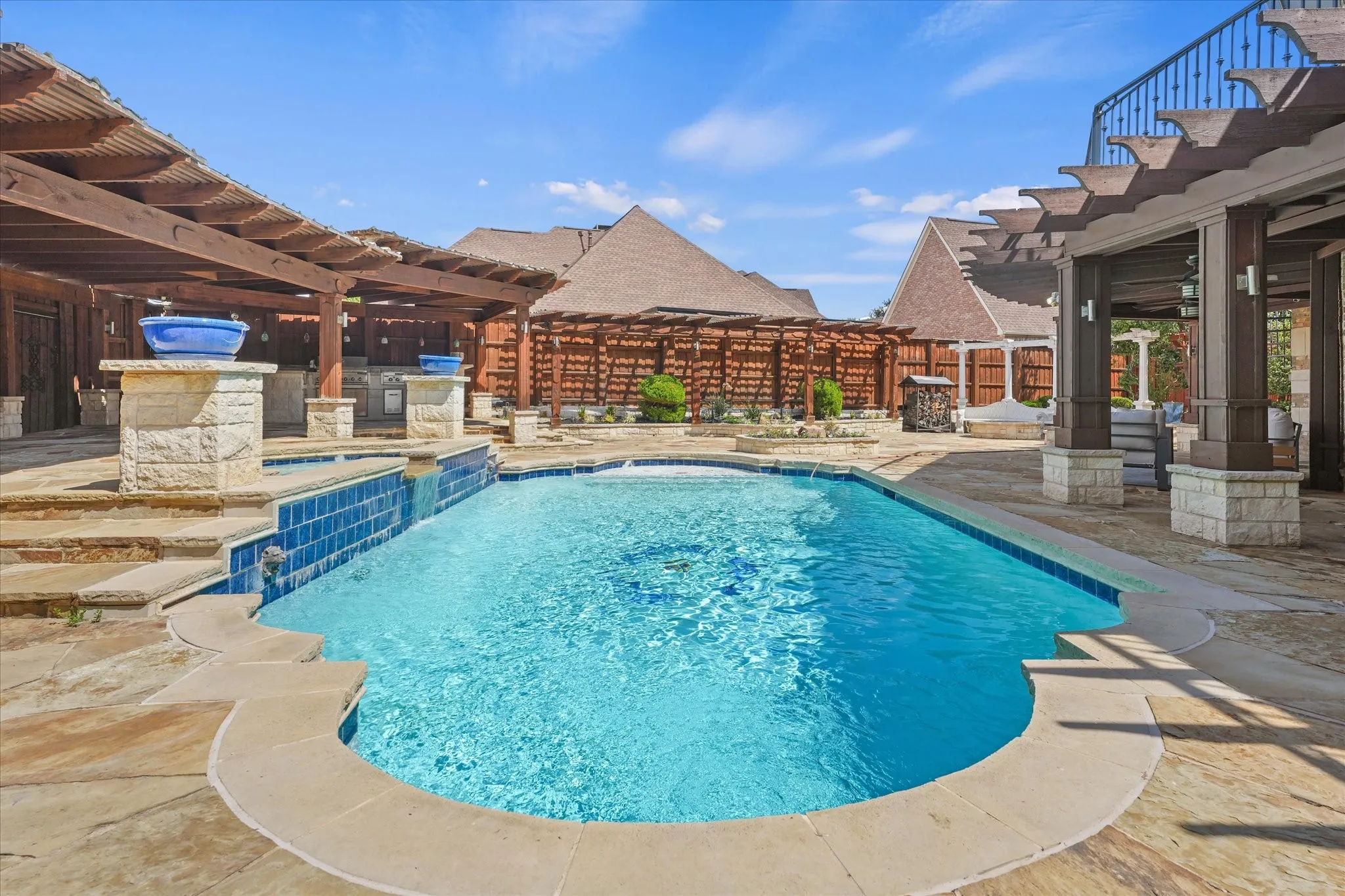 Single Family Residence For Sale in Denton County , 2601 Sir Gawain Lane, Lewisville, Texas 75056, 5 Bedroom, 5 Bathroom, 3 Garage spaces, 5,135 Sqft, built in 2002, mls#21389024, Real Estate Agent in Lewisville, Homes For Sale in Denton county, Homes For Sale in Lewisville, Realtor in Lewisville Texas, Real Estate Brokerage Independent Realty Texas, Luminita Cordes Realtor
