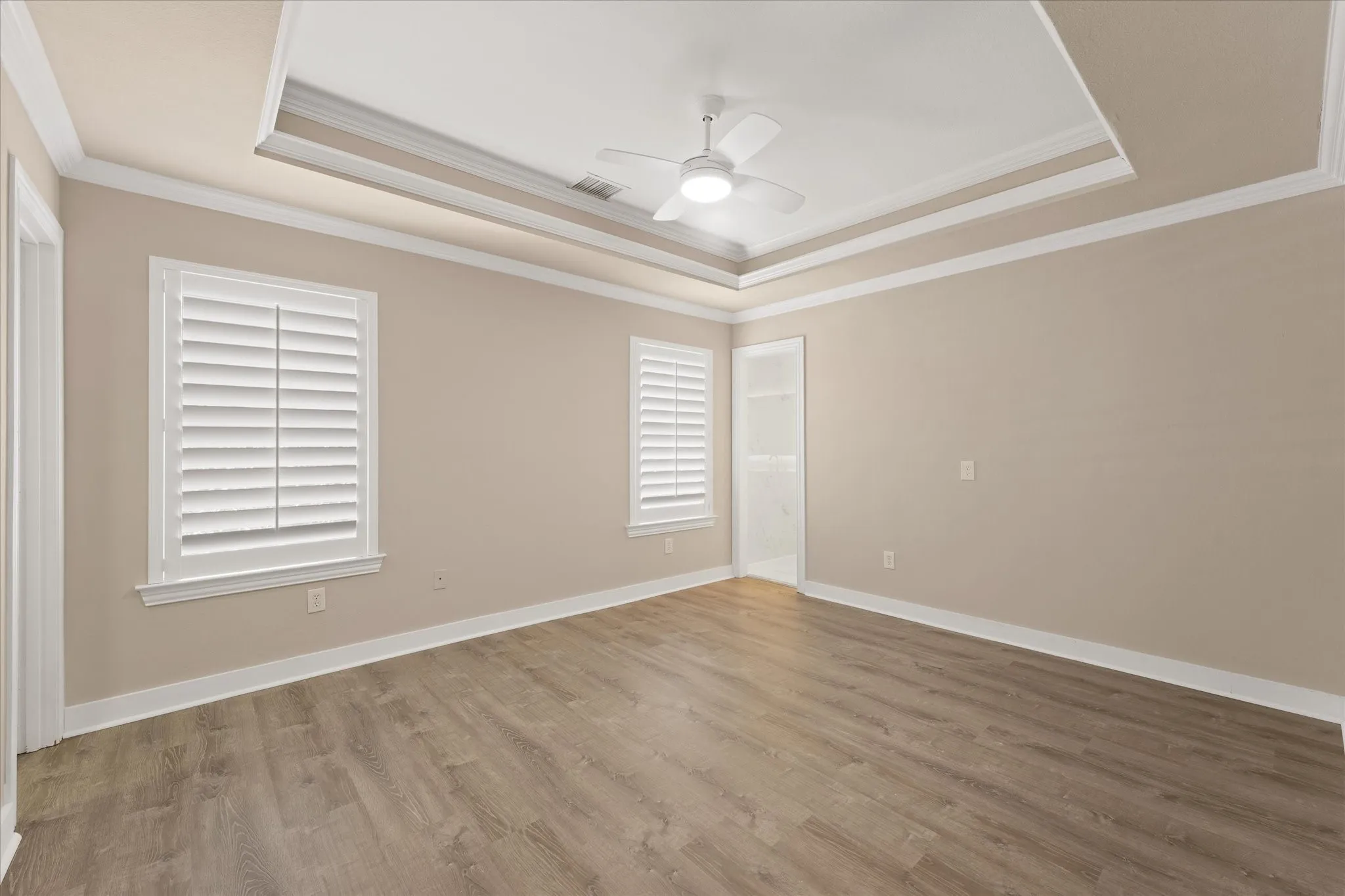 Single Family Residence For Sale in Denton County , 2601 Sir Gawain Lane, Lewisville, Texas 75056, 5 Bedroom, 5 Bathroom, 3 Garage spaces, 5,135 Sqft, built in 2002, mls#21389024, Real Estate Agent in Lewisville, Homes For Sale in Denton county, Homes For Sale in Lewisville, Realtor in Lewisville Texas, Real Estate Brokerage Independent Realty Texas, Luminita Cordes Realtor