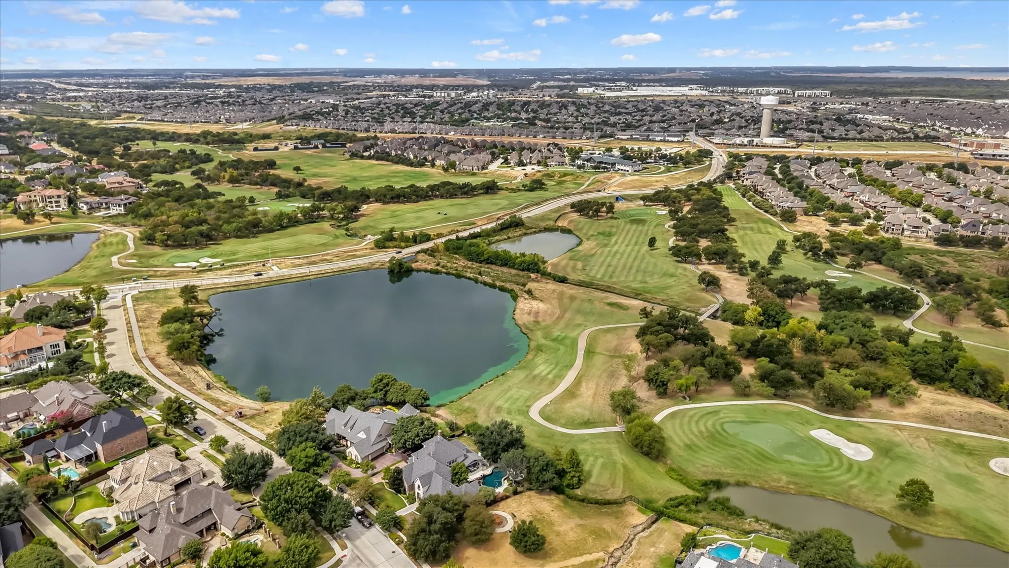 Single Family Residence For Sale in Denton County , 2601 Sir Gawain Lane, Lewisville, Texas 75056, 5 Bedroom, 5 Bathroom, 3 Garage spaces, 5,135 Sqft, built in 2002, mls#21389024, Real Estate Agent in Lewisville, Homes For Sale in Denton county, Homes For Sale in Lewisville, Realtor in Lewisville Texas, Real Estate Brokerage Independent Realty Texas, Luminita Cordes Realtor