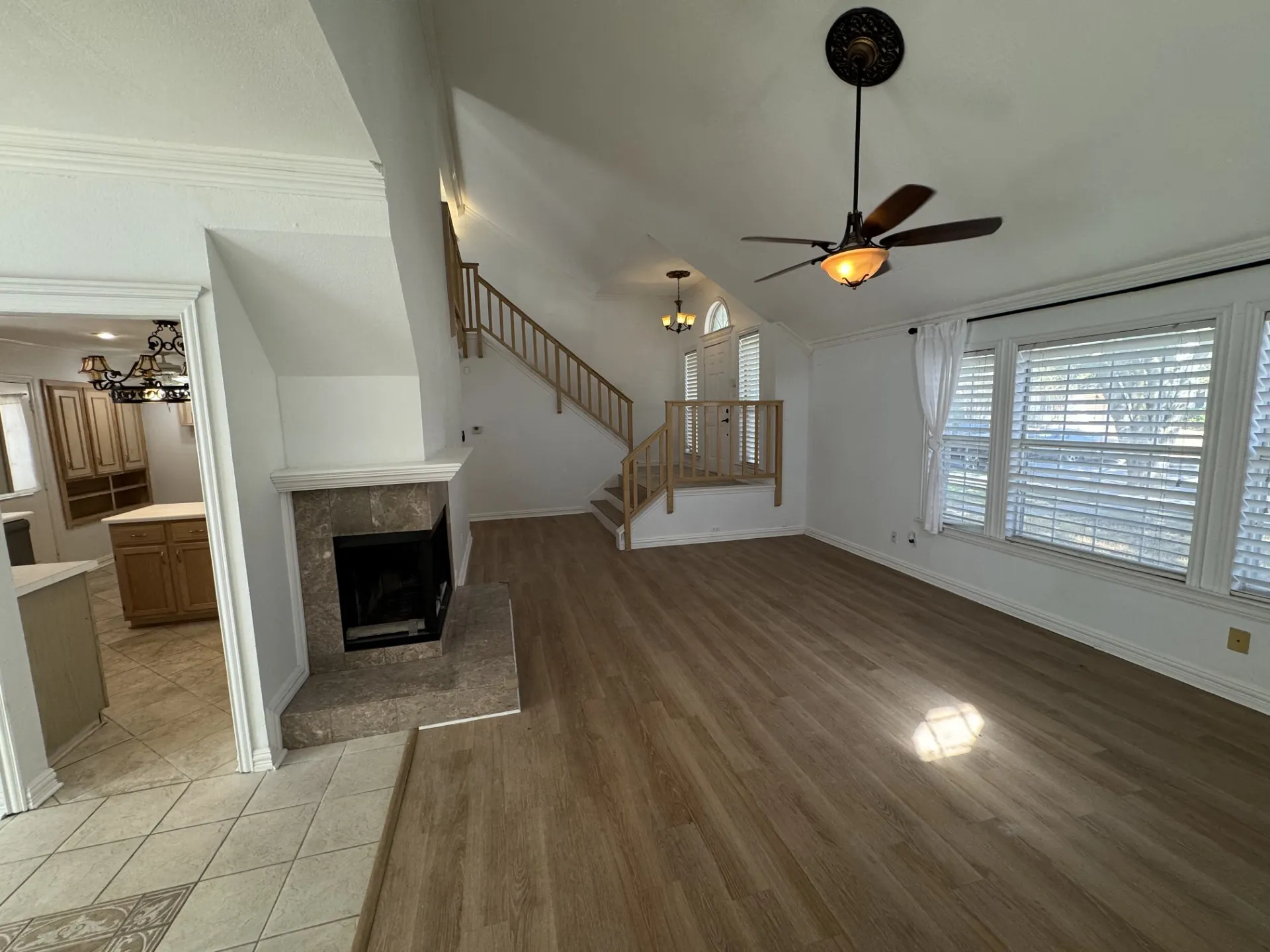 Single Family Residence For Rent in Denton County , 5232 Goodman Drive, The Colony, Texas 75056, 3 Bedroom, 3 Bathroom, 2 Garage spaces, 1,945 Sqft, built in 1990, mls#21388053, Real Estate Agent in The Colony, Homes For Rent in Denton county, Homes For Rent in The Colony, Realtor in The Colony Texas, Real Estate Brokerage Independent Realty Texas, Luminita Cordes Realtor