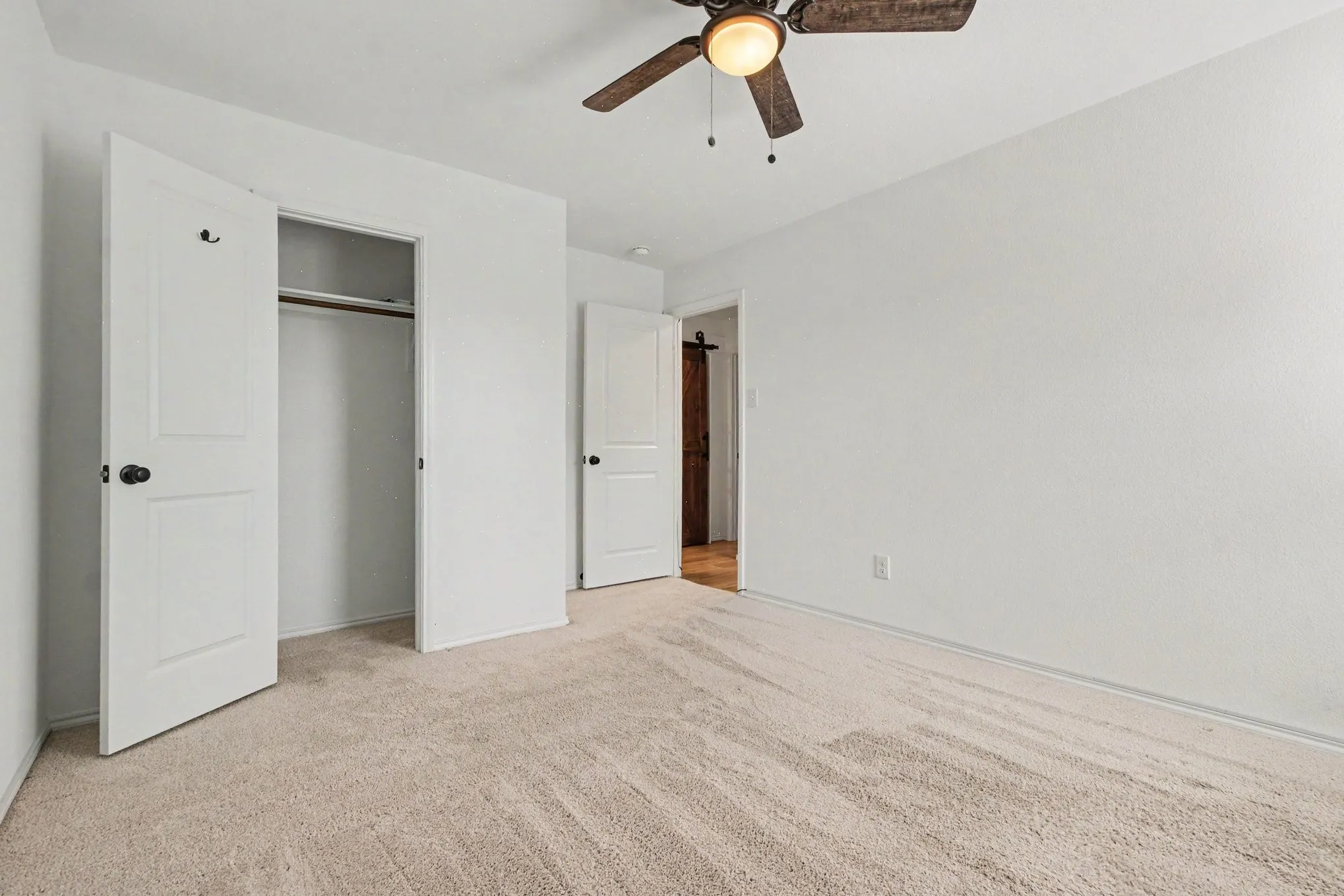 Single Family Residence For Sale in Denton County , 3001 Harper Street, Little Elm, Texas 75068, 3 Bedroom, 2 Bathroom, 2 Garage spaces, 1,500 Sqft, built in 2022, mls#21386737, Real Estate Agent in Little Elm, Homes For Sale in Denton county, Homes For Sale in Little Elm, Realtor in Little Elm Texas, Real Estate Brokerage Independent Realty Texas, Luminita Cordes Realtor