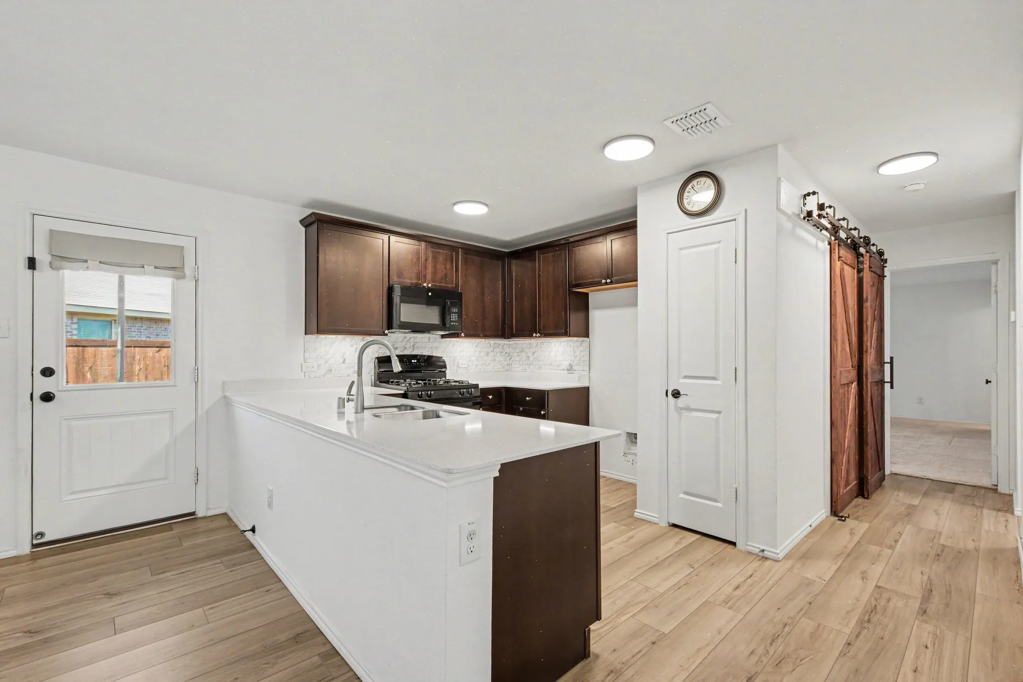 Single Family Residence For Sale in Denton County , 3001 Harper Street, Little Elm, Texas 75068, 3 Bedroom, 2 Bathroom, 2 Garage spaces, 1,500 Sqft, built in 2022, mls#21386737, Real Estate Agent in Little Elm, Homes For Sale in Denton county, Homes For Sale in Little Elm, Realtor in Little Elm Texas, Real Estate Brokerage Independent Realty Texas, Luminita Cordes Realtor