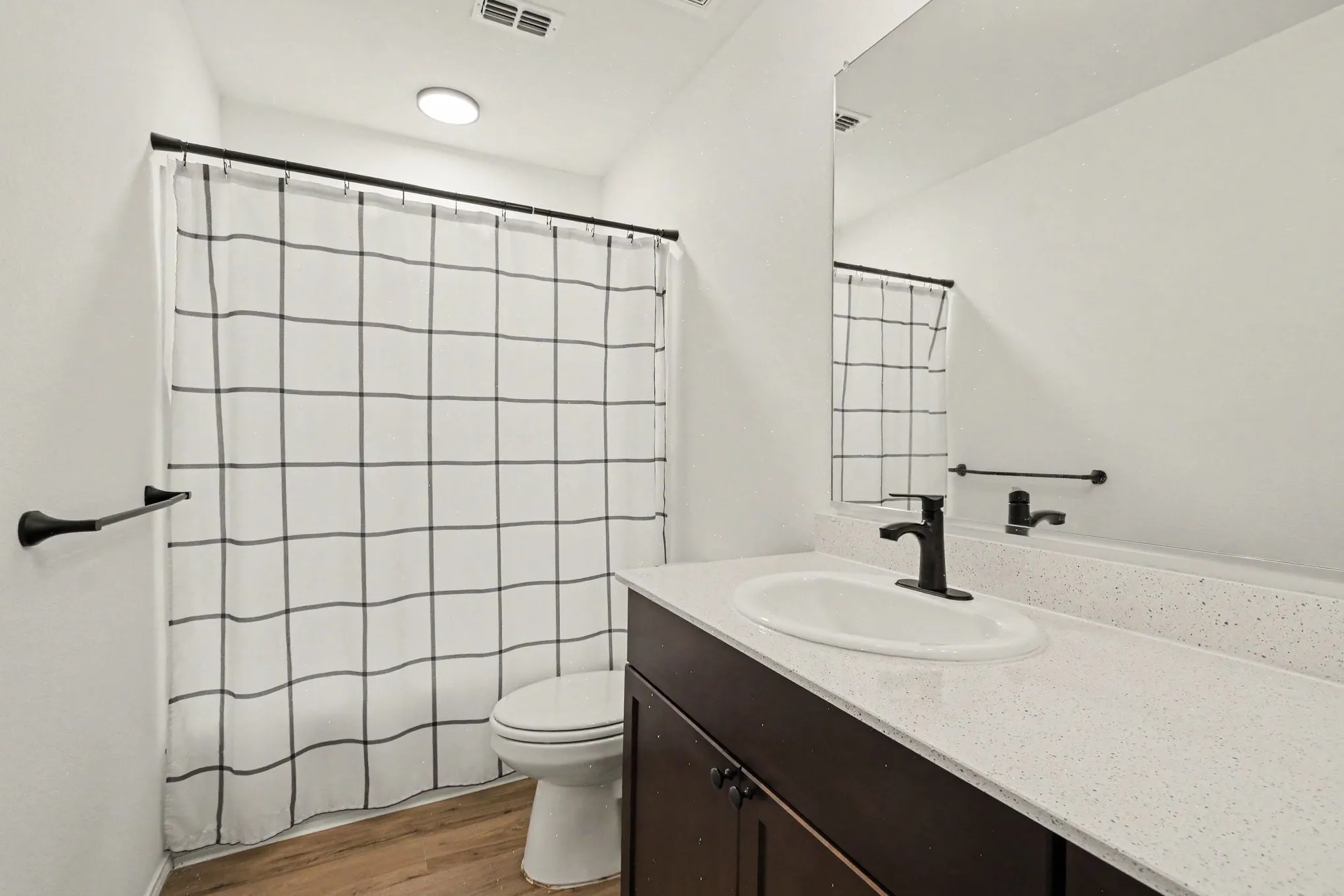 Single Family Residence For Sale in Denton County , 3001 Harper Street, Little Elm, Texas 75068, 3 Bedroom, 2 Bathroom, 2 Garage spaces, 1,500 Sqft, built in 2022, mls#21386737, Real Estate Agent in Little Elm, Homes For Sale in Denton county, Homes For Sale in Little Elm, Realtor in Little Elm Texas, Real Estate Brokerage Independent Realty Texas, Luminita Cordes Realtor