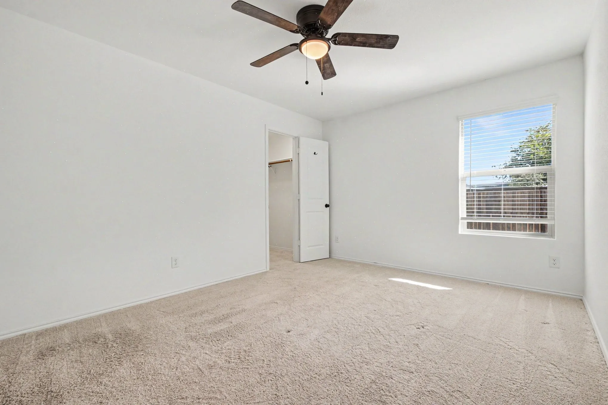 Single Family Residence For Sale in Denton County , 3001 Harper Street, Little Elm, Texas 75068, 3 Bedroom, 2 Bathroom, 2 Garage spaces, 1,500 Sqft, built in 2022, mls#21386737, Real Estate Agent in Little Elm, Homes For Sale in Denton county, Homes For Sale in Little Elm, Realtor in Little Elm Texas, Real Estate Brokerage Independent Realty Texas, Luminita Cordes Realtor