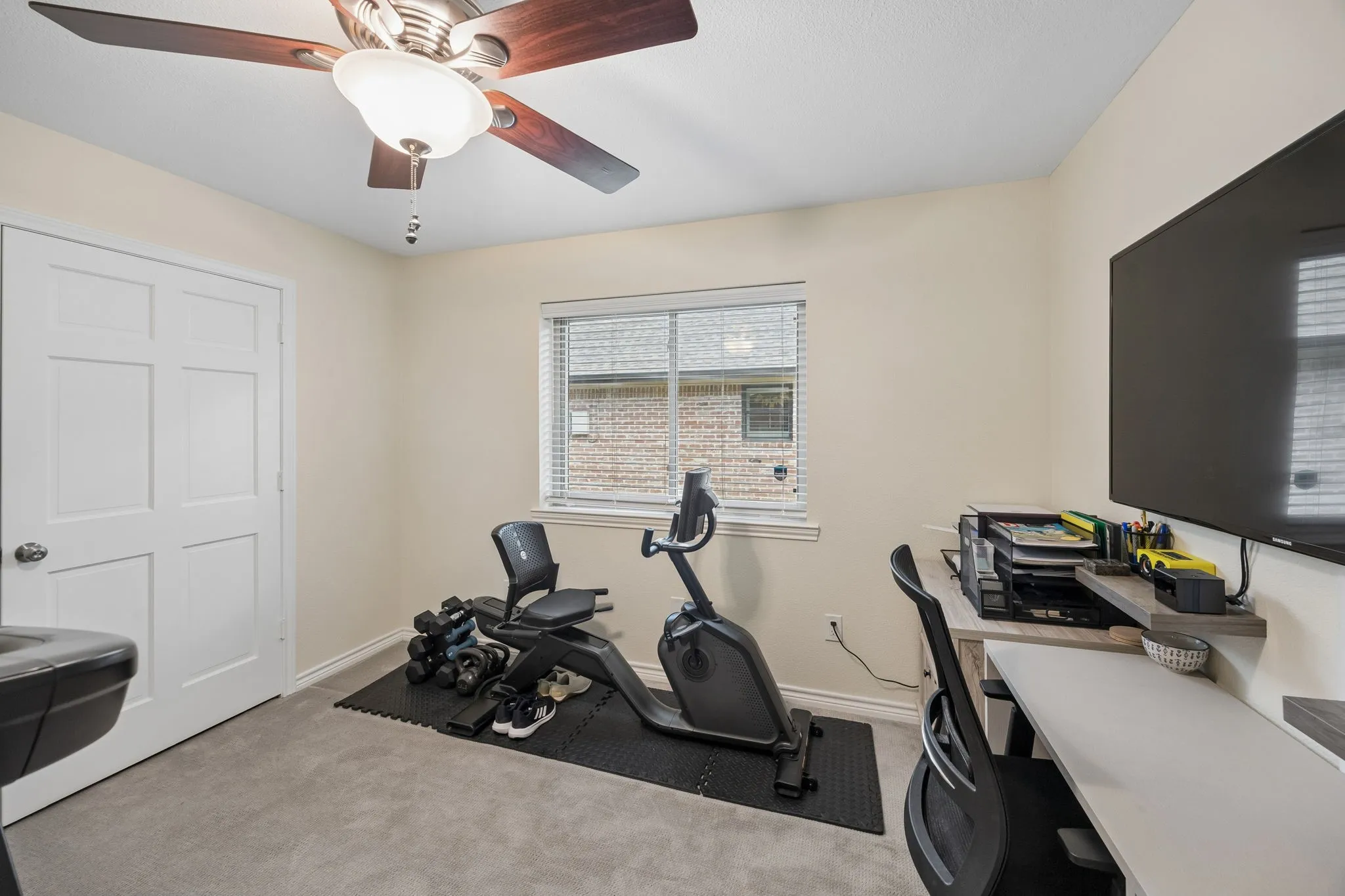 1549 Bamburgh office or in-law suite