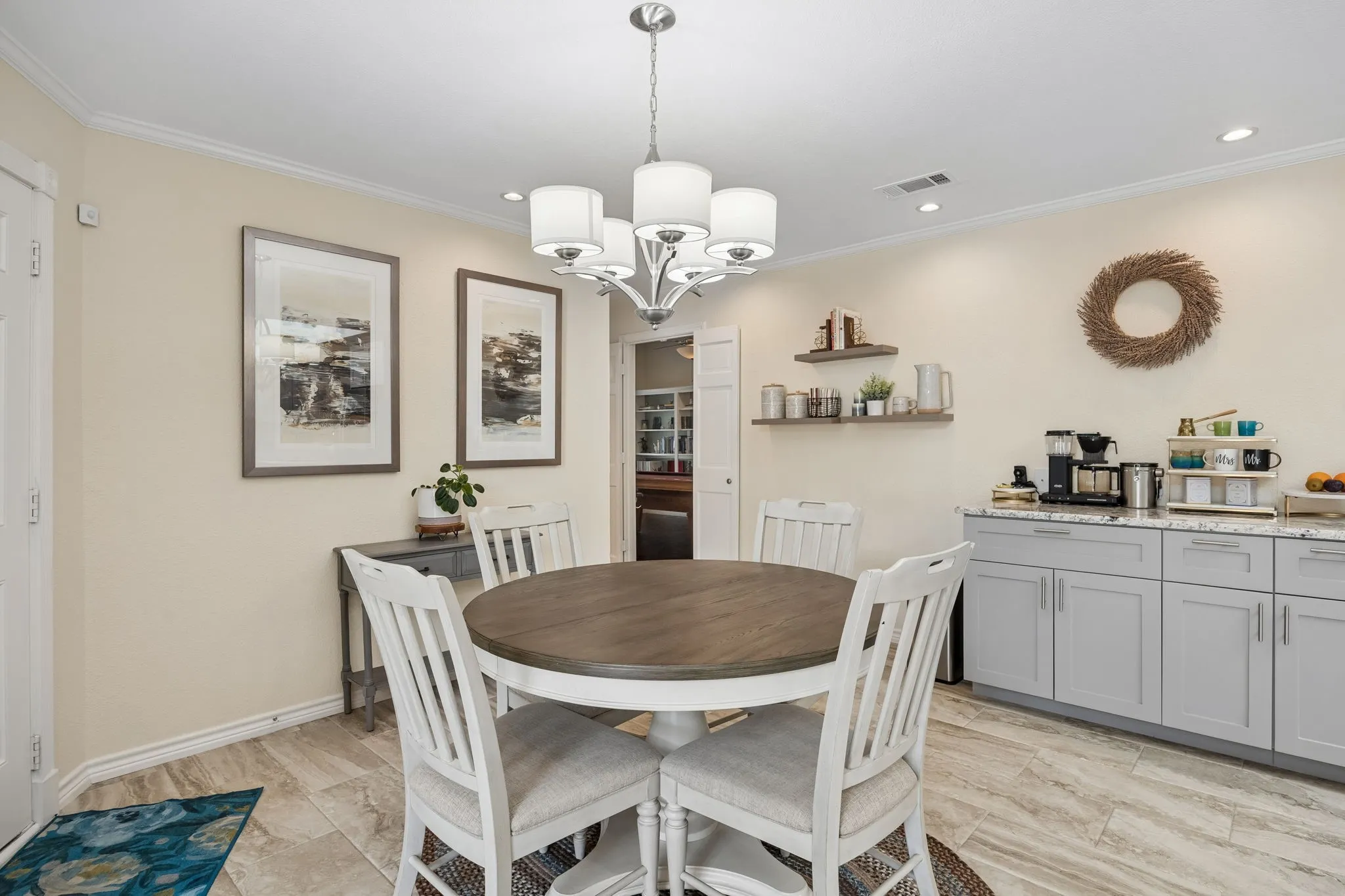 1549 Bamburgh breakfast area in kitchen