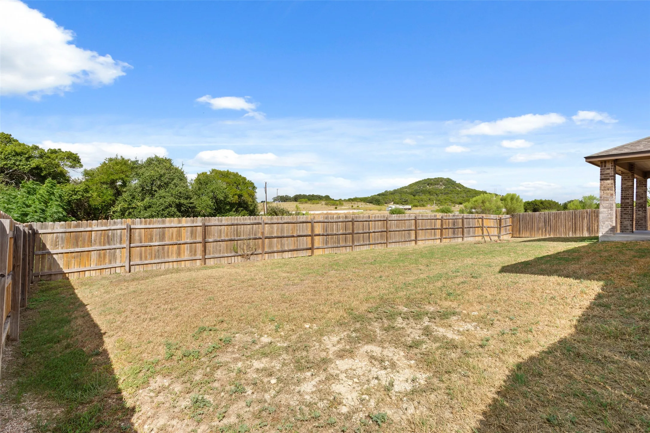 Single Family Residence For Sale in Bell County , 9007 Everly Drive, Killeen, Texas 76542, 3 Bedroom, 2 Bathroom, 2 Garage spaces, 2,086 Sqft, built in 2019, mls#21378724, Real Estate Agent in Killeen, Homes For Sale in Bell county, Homes For Sale in Killeen, Realtor in Killeen Texas, Real Estate Brokerage Independent Realty Texas, Luminita Cordes Realtor