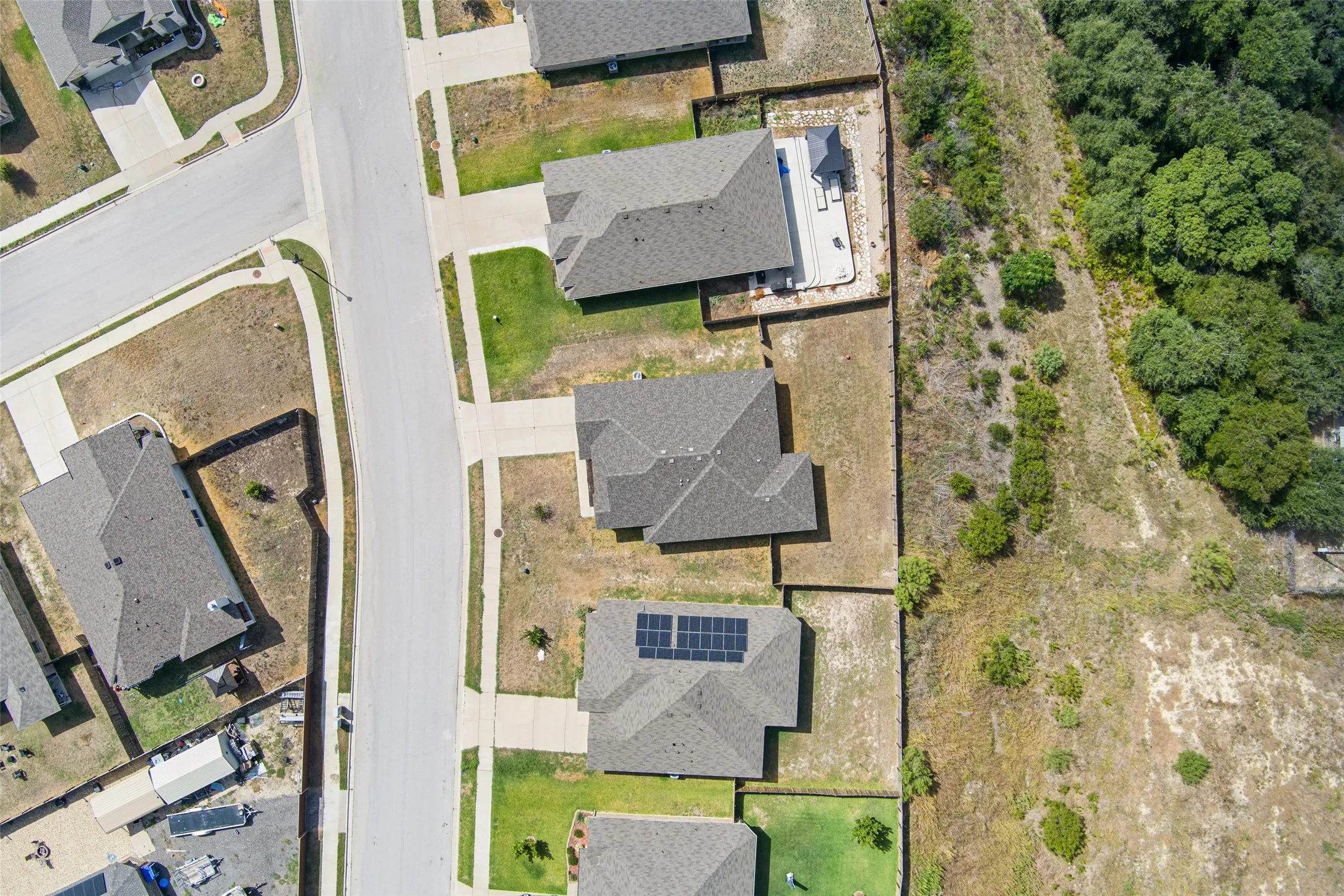 Single Family Residence For Sale in Bell County , 9007 Everly Drive, Killeen, Texas 76542, 3 Bedroom, 2 Bathroom, 2 Garage spaces, 2,086 Sqft, built in 2019, mls#21378724, Real Estate Agent in Killeen, Homes For Sale in Bell county, Homes For Sale in Killeen, Realtor in Killeen Texas, Real Estate Brokerage Independent Realty Texas, Luminita Cordes Realtor