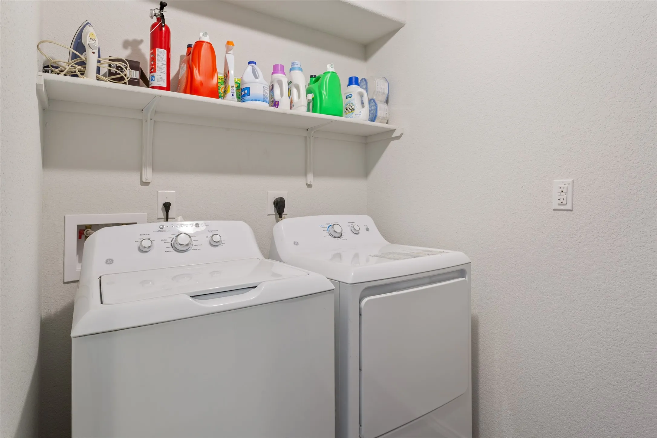 Single Family Residence For Sale in Bell County , 9007 Everly Drive, Killeen, Texas 76542, 3 Bedroom, 2 Bathroom, 2 Garage spaces, 2,086 Sqft, built in 2019, mls#21378724, Real Estate Agent in Killeen, Homes For Sale in Bell county, Homes For Sale in Killeen, Realtor in Killeen Texas, Real Estate Brokerage Independent Realty Texas, Luminita Cordes Realtor