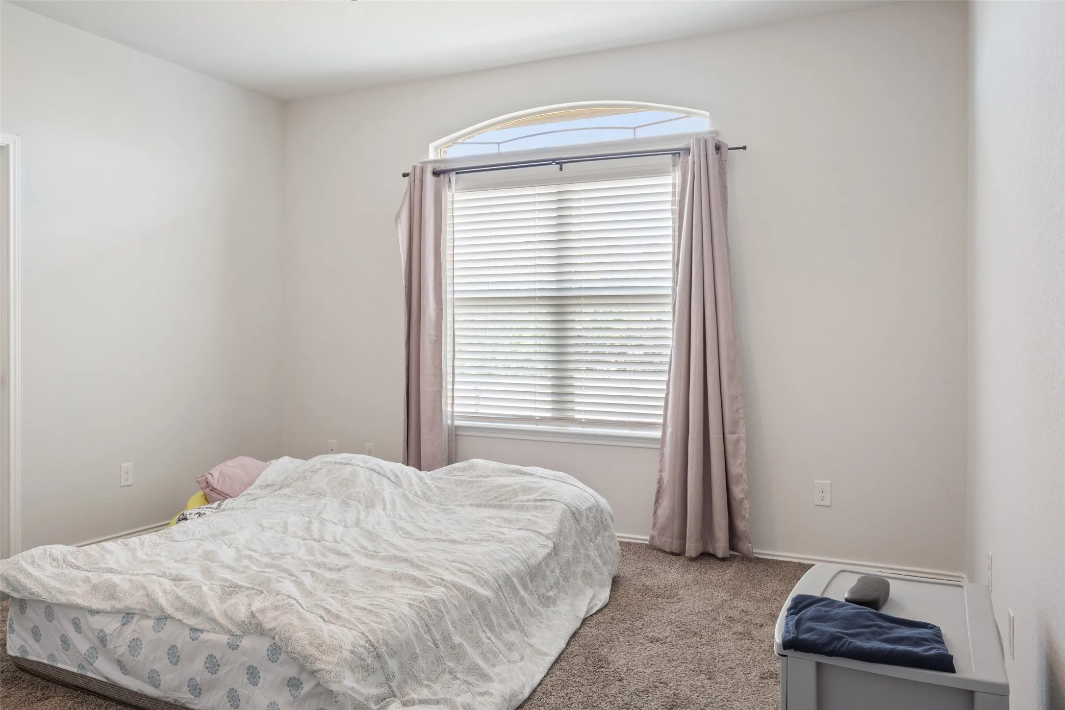 Single Family Residence For Sale in Bell County , 9007 Everly Drive, Killeen, Texas 76542, 3 Bedroom, 2 Bathroom, 2 Garage spaces, 2,086 Sqft, built in 2019, mls#21378724, Real Estate Agent in Killeen, Homes For Sale in Bell county, Homes For Sale in Killeen, Realtor in Killeen Texas, Real Estate Brokerage Independent Realty Texas, Luminita Cordes Realtor