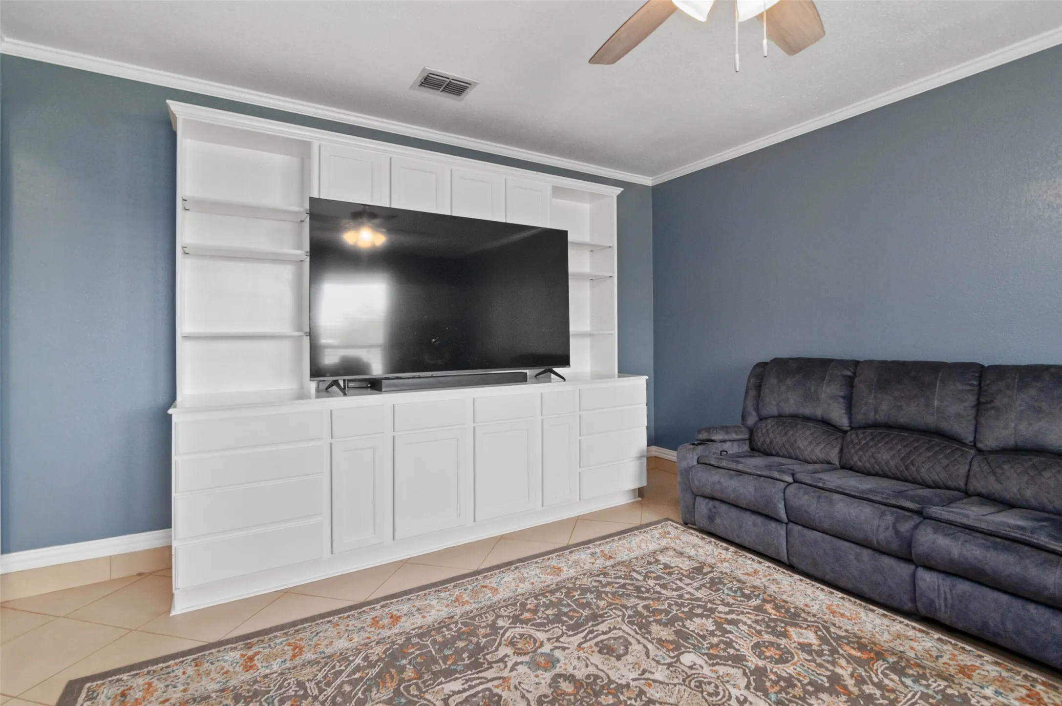 Single Family Residence For Sale in Parker County , 106 Vineyard Street, Weatherford, Texas 76087, 3 Bedroom, 2 Bathroom, 2 Garage spaces, 1,790 Sqft, built in 1978, mls#21387486, Real Estate Agent in Weatherford, Homes For Sale in Parker county, Homes For Sale in Weatherford, Realtor in Weatherford Texas, Real Estate Brokerage Independent Realty Texas, Luminita Cordes Realtor