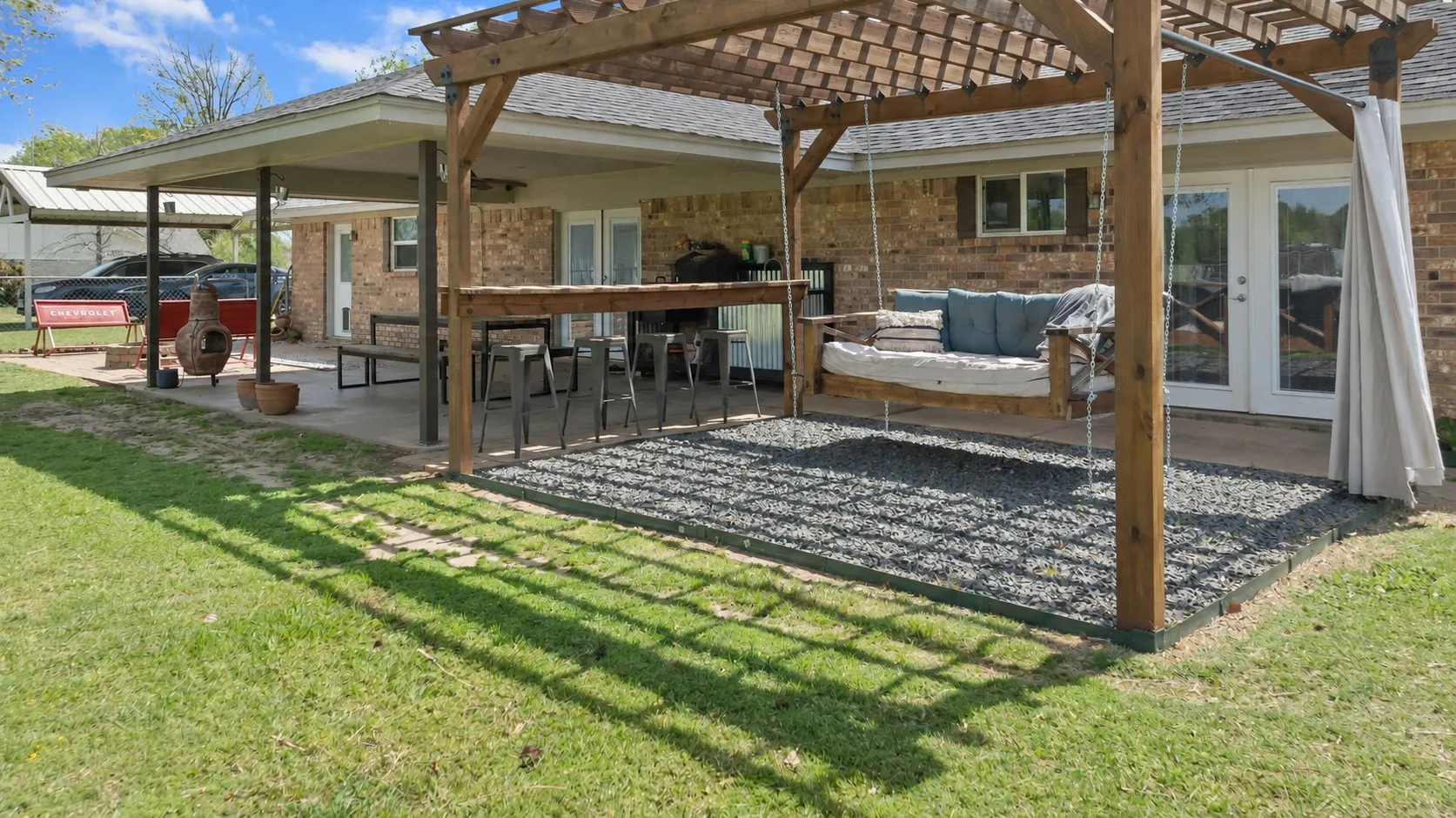Single Family Residence For Sale in Parker County , 106 Vineyard Street, Weatherford, Texas 76087, 3 Bedroom, 2 Bathroom, 2 Garage spaces, 1,790 Sqft, built in 1978, mls#21387486, Real Estate Agent in Weatherford, Homes For Sale in Parker county, Homes For Sale in Weatherford, Realtor in Weatherford Texas, Real Estate Brokerage Independent Realty Texas, Luminita Cordes Realtor