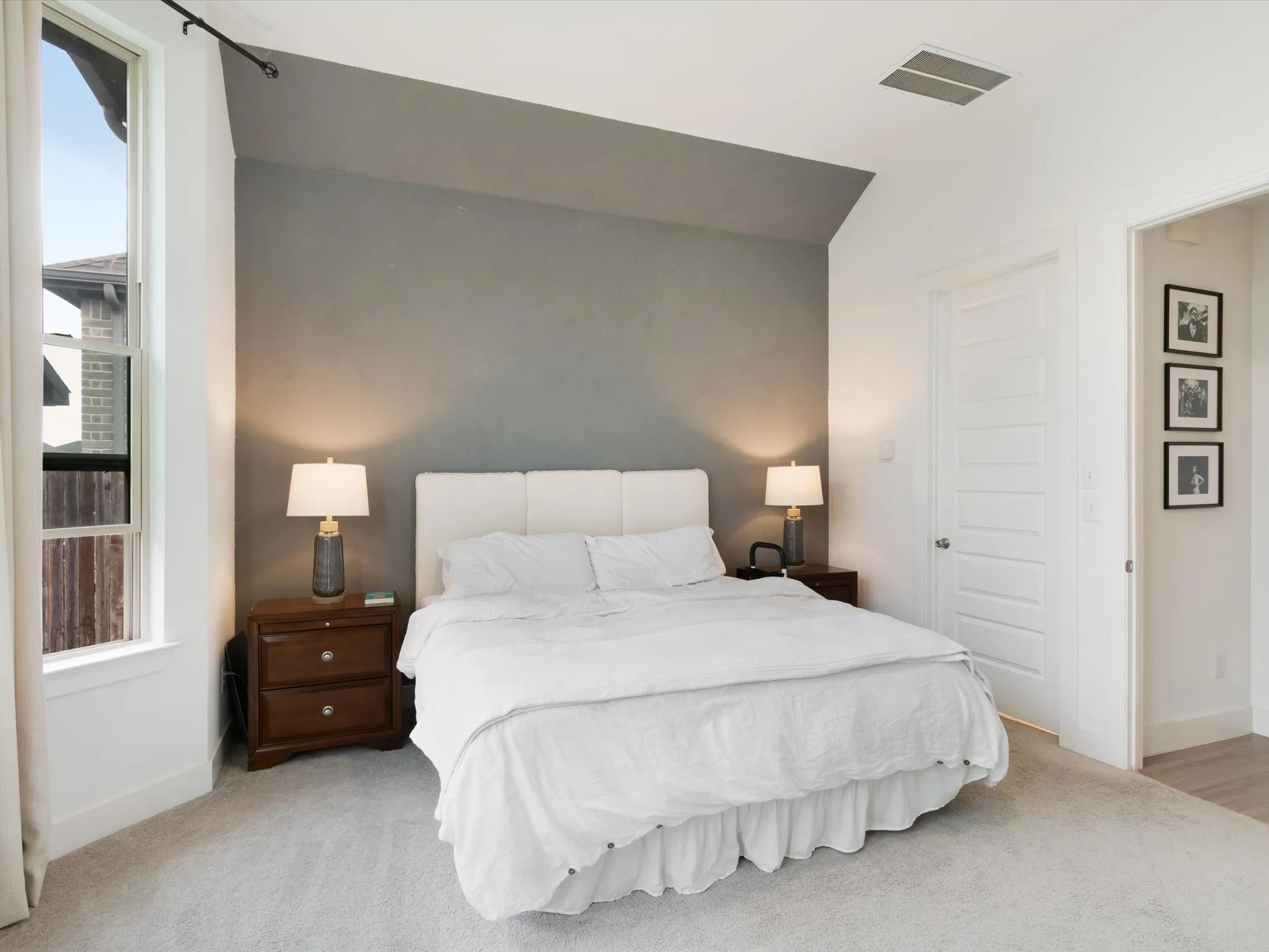 Single Family Residence For Rent in Kaufman County , 1535 Calcot Lane, Forney, Texas 75126, 4 Bedroom, 3 Bathroom, 2 Garage spaces, 2,036 Sqft, built in 2020, mls#21389039, Real Estate Agent in Forney, Homes For Rent in Kaufman county, Homes For Rent in Forney, Realtor in Forney Texas, Real Estate Brokerage Independent Realty Texas, Luminita Cordes Realtor