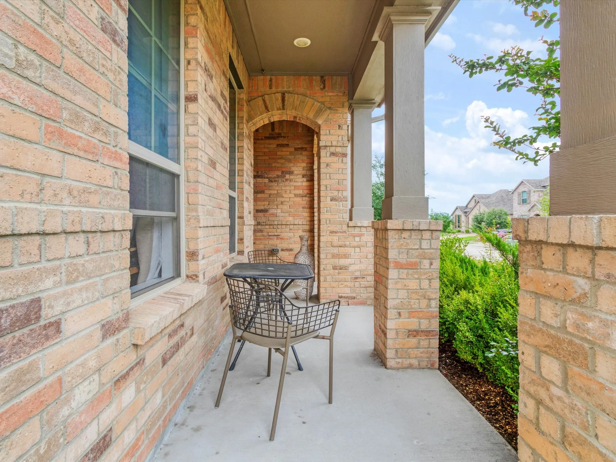 Single Family Residence For Rent in Kaufman County , 1535 Calcot Lane, Forney, Texas 75126, 4 Bedroom, 3 Bathroom, 2 Garage spaces, 2,036 Sqft, built in 2020, mls#21389039, Real Estate Agent in Forney, Homes For Rent in Kaufman county, Homes For Rent in Forney, Realtor in Forney Texas, Real Estate Brokerage Independent Realty Texas, Luminita Cordes Realtor