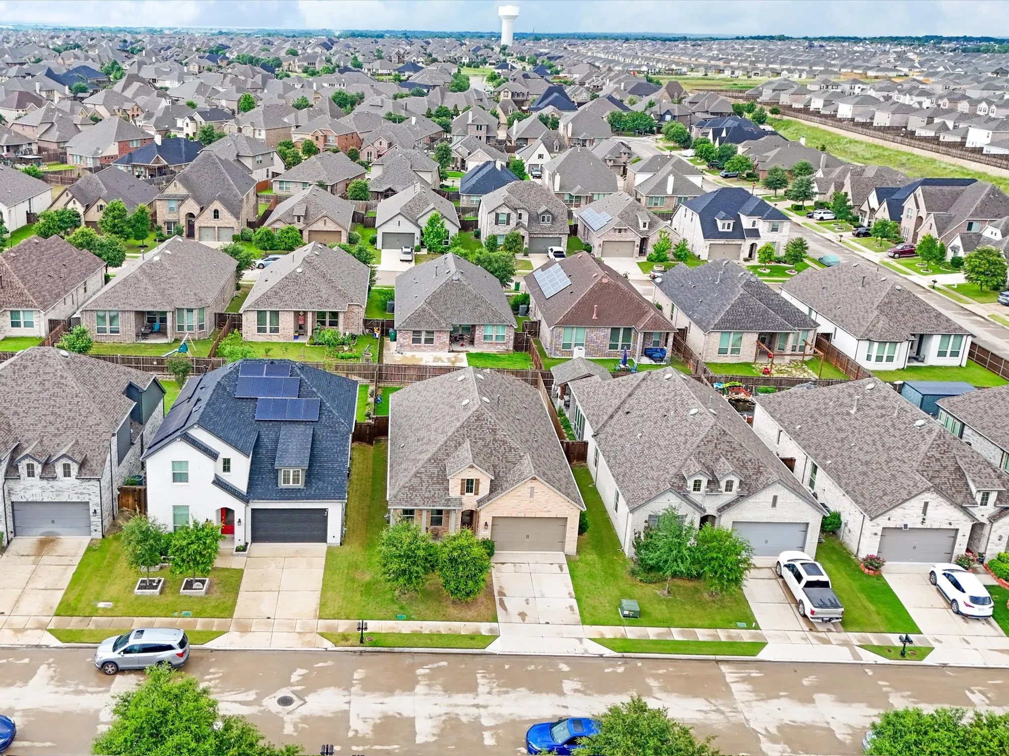 Single Family Residence For Rent in Kaufman County , 1535 Calcot Lane, Forney, Texas 75126, 4 Bedroom, 3 Bathroom, 2 Garage spaces, 2,036 Sqft, built in 2020, mls#21389039, Real Estate Agent in Forney, Homes For Rent in Kaufman county, Homes For Rent in Forney, Realtor in Forney Texas, Real Estate Brokerage Independent Realty Texas, Luminita Cordes Realtor