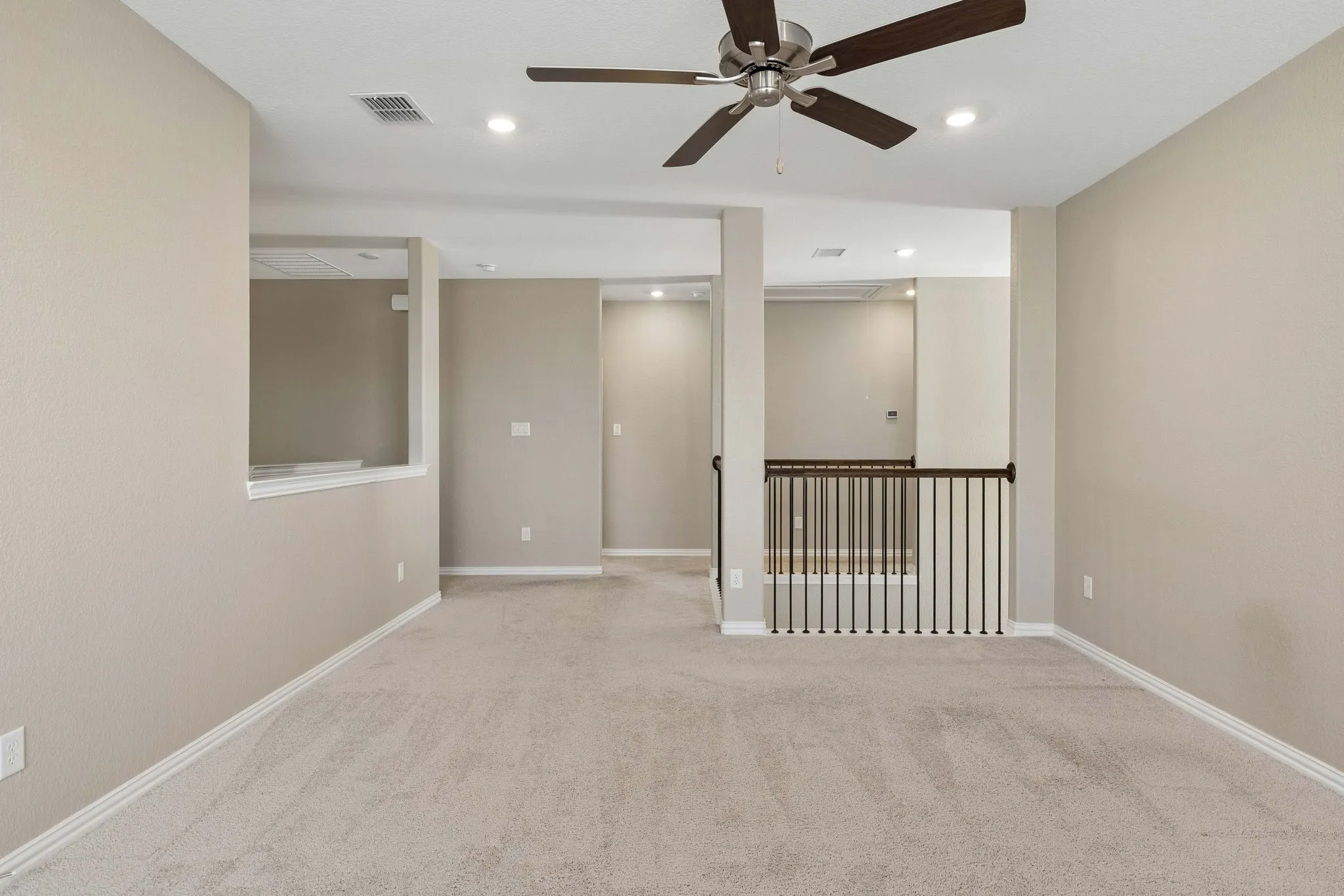 Single Family Residence For Sale in Collin County , 3400 Swift Fox Way, Mc Kinney, Texas 75071, 4 Bedroom, 4 Bathroom, 2 Garage spaces, 3,103 Sqft, built in 2023, mls#21388494, Real Estate Agent in Mc Kinney, Homes For Sale in Collin county, Homes For Sale in Mc Kinney, Realtor in Mc Kinney Texas, Real Estate Brokerage Independent Realty Texas, Luminita Cordes Realtor