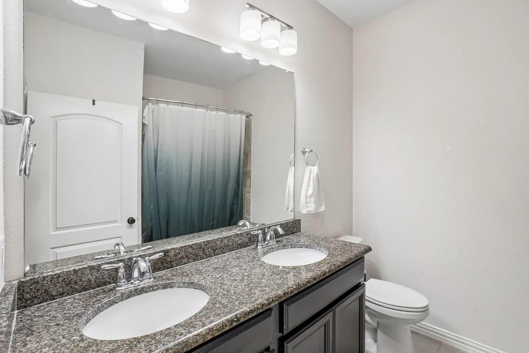 Single Family Residence For Rent in Johnson County , 2603 Wallingford Drive, Mansfield, Texas 76084, 5 Bedroom, 3 Bathroom, 2 Garage spaces, 2,587 Sqft, built in 2019, mls#21387972, Real Estate Agent in Mansfield, Homes For Rent in Johnson county, Homes For Rent in Mansfield, Realtor in Mansfield Texas, Real Estate Brokerage Independent Realty Texas, Luminita Cordes Realtor