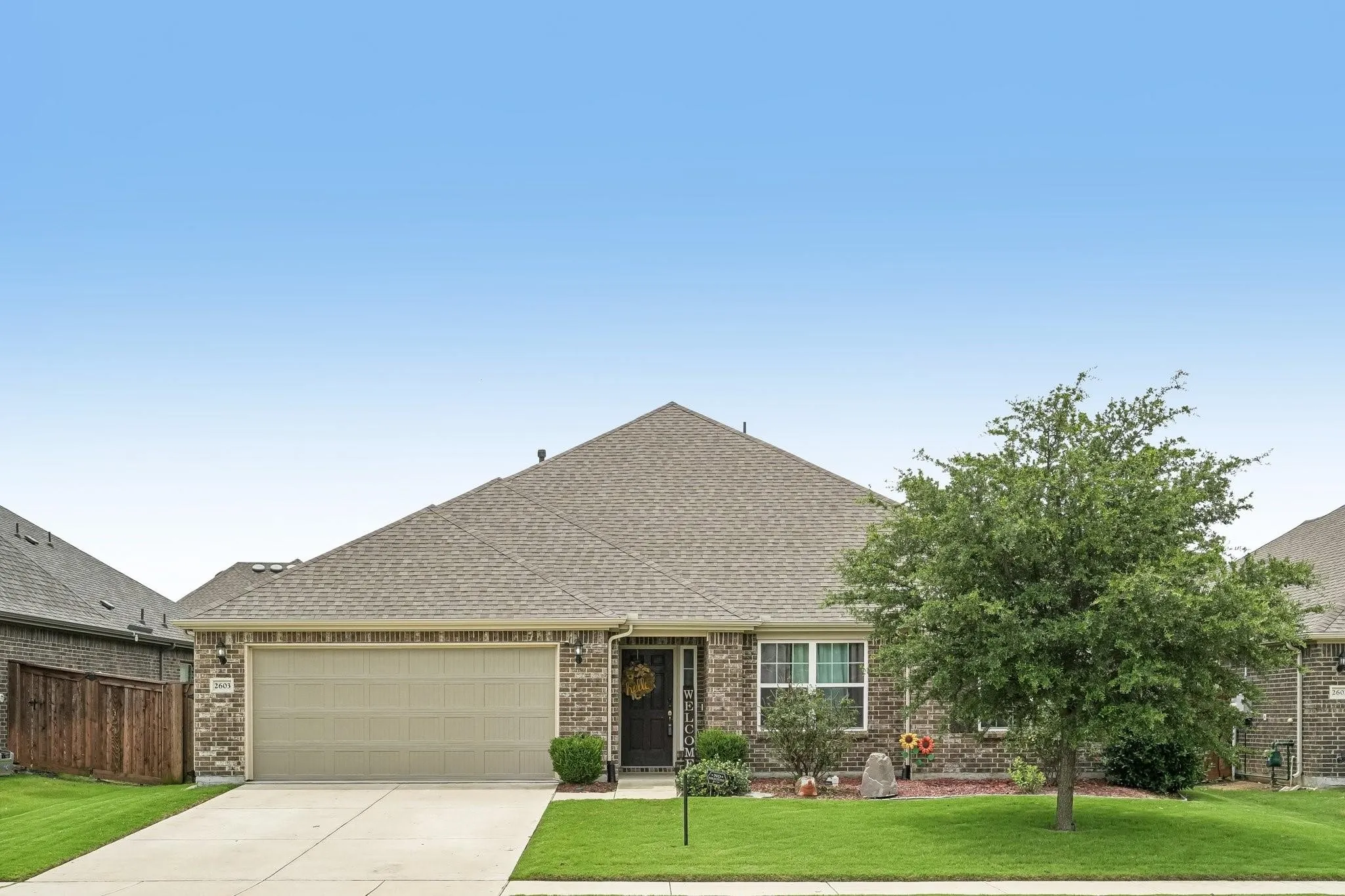Single Family Residence For Rent in Johnson County , 2603 Wallingford Drive, Mansfield, Texas 76084, 5 Bedroom, 3 Bathroom, 2 Garage spaces, 2,587 Sqft, built in 2019, mls#21387972, Real Estate Agent in Mansfield, Homes For Rent in Johnson county, Homes For Rent in Mansfield, Realtor in Mansfield Texas, Real Estate Brokerage Independent Realty Texas, Luminita Cordes Realtor