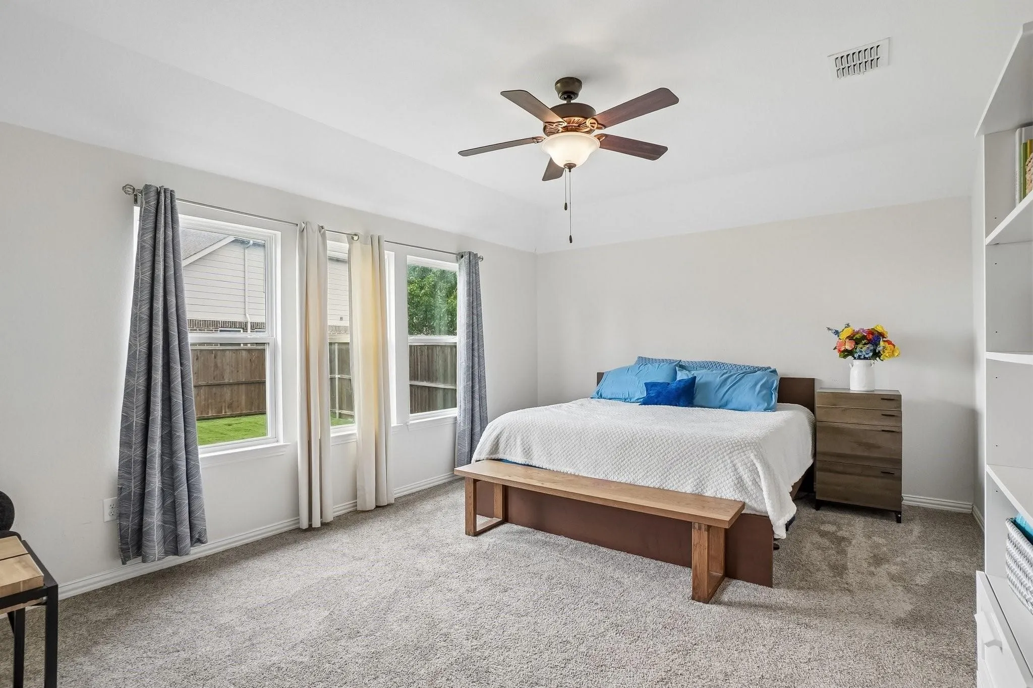 Single Family Residence For Rent in Johnson County , 2603 Wallingford Drive, Mansfield, Texas 76084, 5 Bedroom, 3 Bathroom, 2 Garage spaces, 2,587 Sqft, built in 2019, mls#21387972, Real Estate Agent in Mansfield, Homes For Rent in Johnson county, Homes For Rent in Mansfield, Realtor in Mansfield Texas, Real Estate Brokerage Independent Realty Texas, Luminita Cordes Realtor