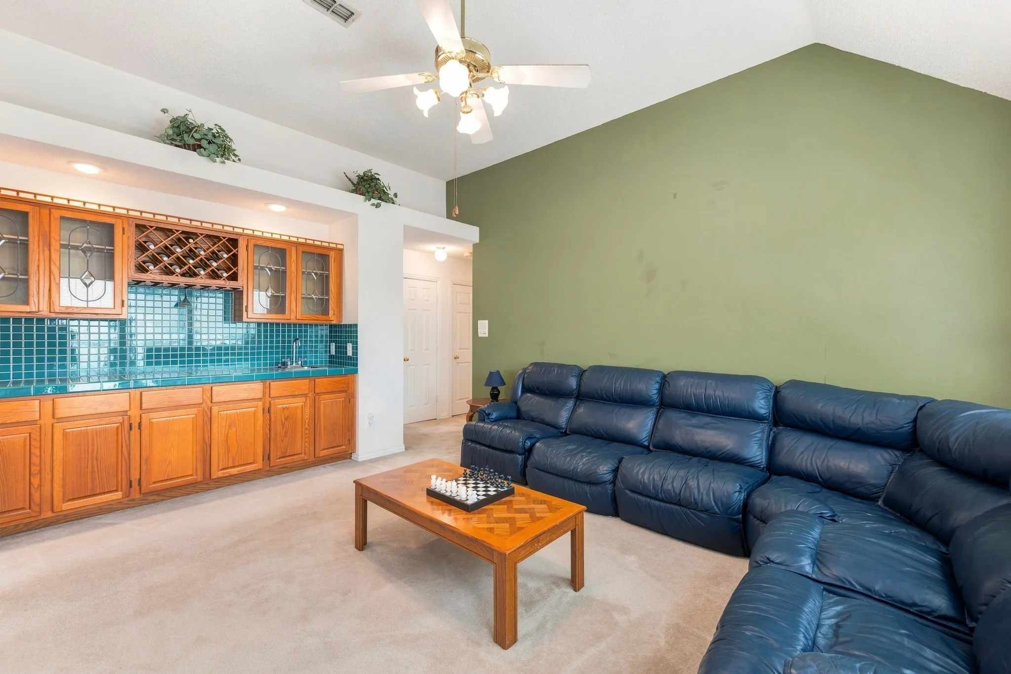 Single Family Residence For Sale in Dallas County , 534 Winston Street, Grand Prairie, Texas 75052, 5 Bedroom, 4 Bathroom, 2 Garage spaces, 3,857 Sqft, built in 1992, mls#21380900, Real Estate Agent in Grand Prairie, Homes For Sale in Dallas county, Homes For Sale in Grand Prairie, Realtor in Grand Prairie Texas, Real Estate Brokerage Independent Realty Texas, Luminita Cordes Realtor
