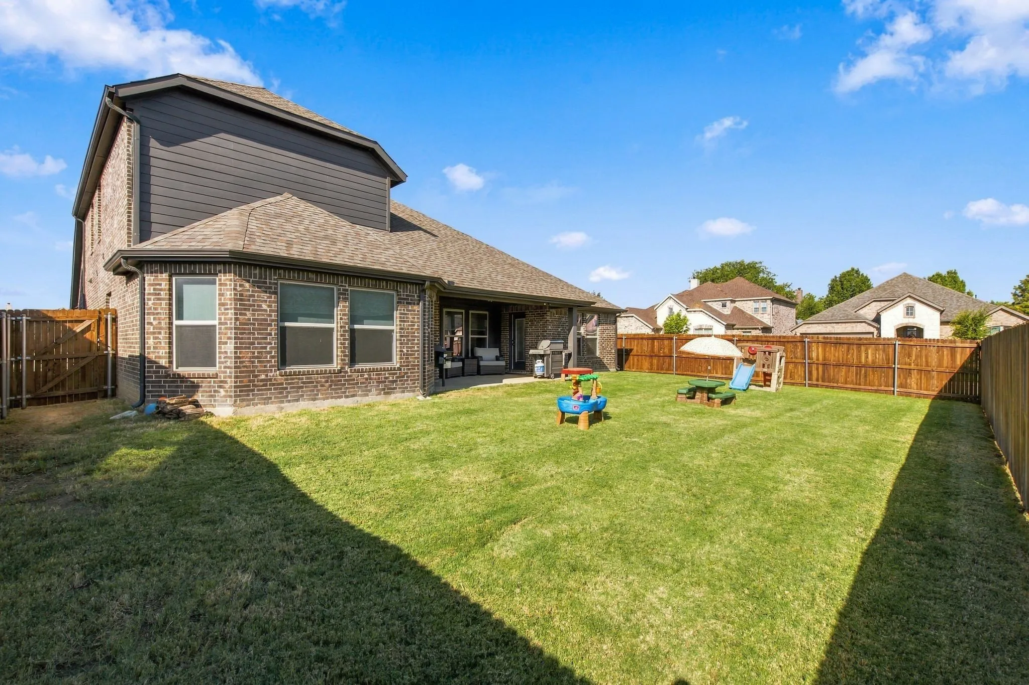 Sprawling back yard.