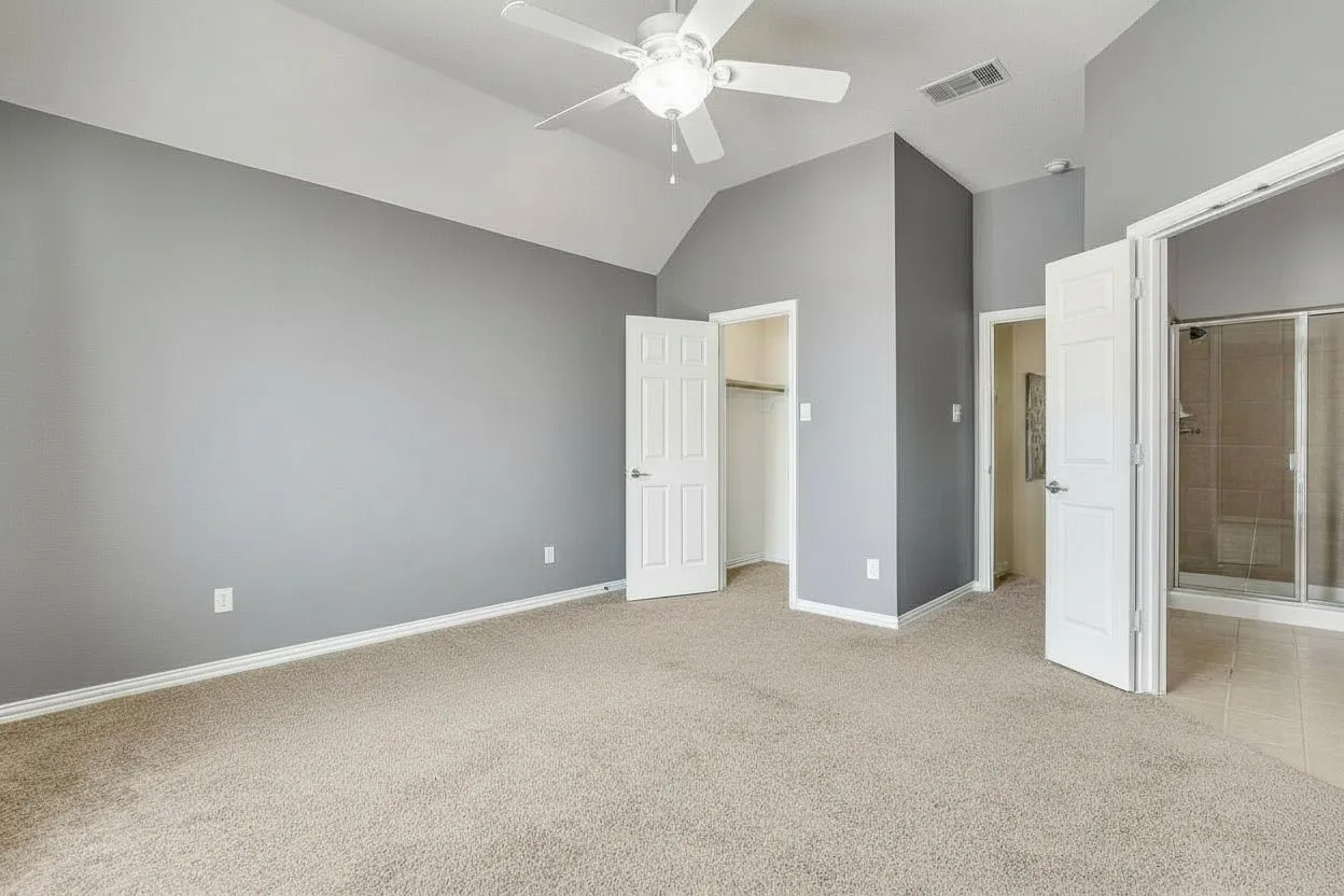Single Family Residence For Sale in Tarrant County , 916 Sequoia Way, Saginaw, Texas 76131, 4 Bedroom, 4 Bathroom, 3 Garage spaces, 3,295 Sqft, built in 2005, mls#21389031, Real Estate Agent in Saginaw, Homes For Sale in Tarrant county, Homes For Sale in Saginaw, Realtor in Saginaw Texas, Real Estate Brokerage Independent Realty Texas, Luminita Cordes Realtor
