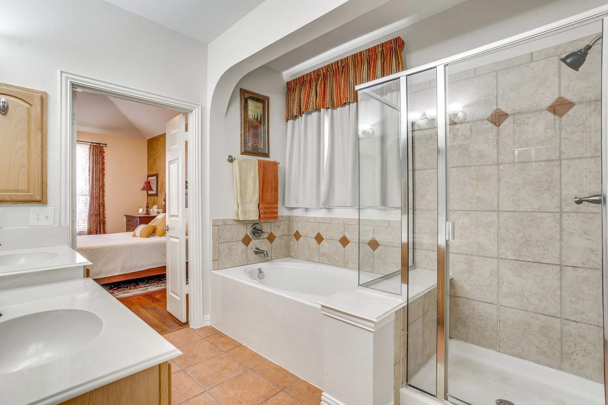 Single Family Residence For Sale in Tarrant County , 916 Sequoia Way, Saginaw, Texas 76131, 4 Bedroom, 4 Bathroom, 3 Garage spaces, 3,295 Sqft, built in 2005, mls#21389031, Real Estate Agent in Saginaw, Homes For Sale in Tarrant county, Homes For Sale in Saginaw, Realtor in Saginaw Texas, Real Estate Brokerage Independent Realty Texas, Luminita Cordes Realtor