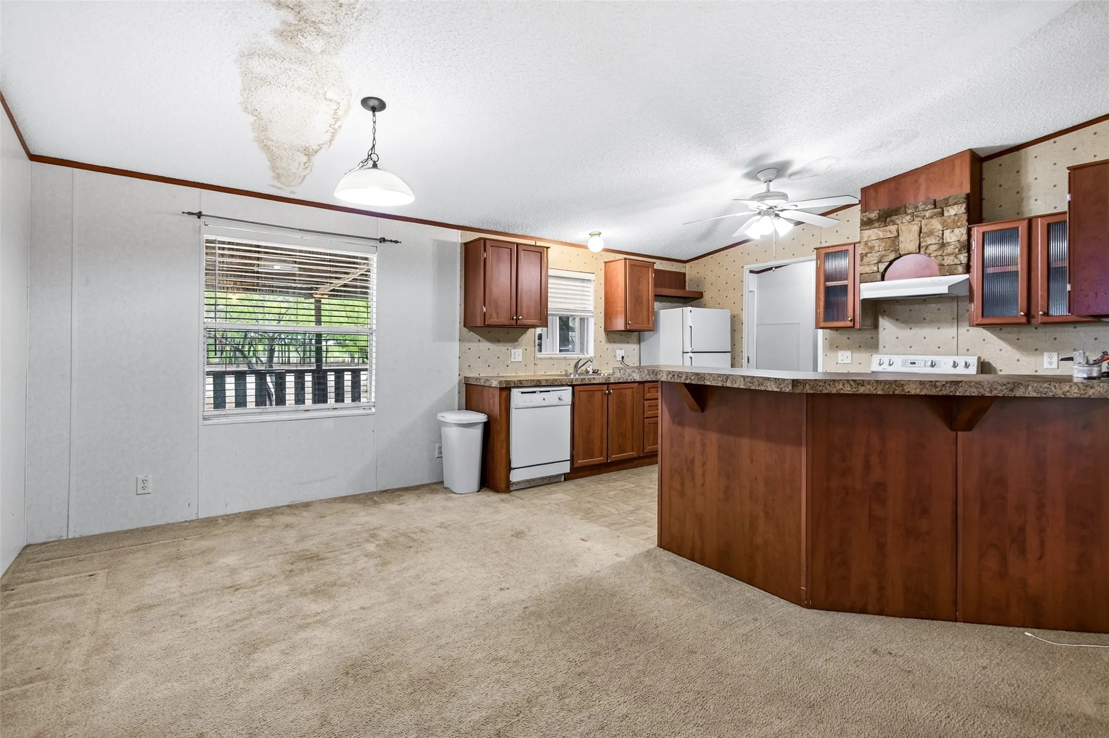 Manufactured Home For Sale in Hunt County , 8026 County Road 2580, Royse City, Texas 75189, 3 Bedroom, 2 Bathroom, Garage spaces, 1,960 Sqft, built in 2008, mls#21386346, Real Estate Agent in Royse City, Homes For Sale in Hunt county, Homes For Sale in Royse City, Realtor in Royse City Texas, Real Estate Brokerage Independent Realty Texas, Luminita Cordes Realtor
