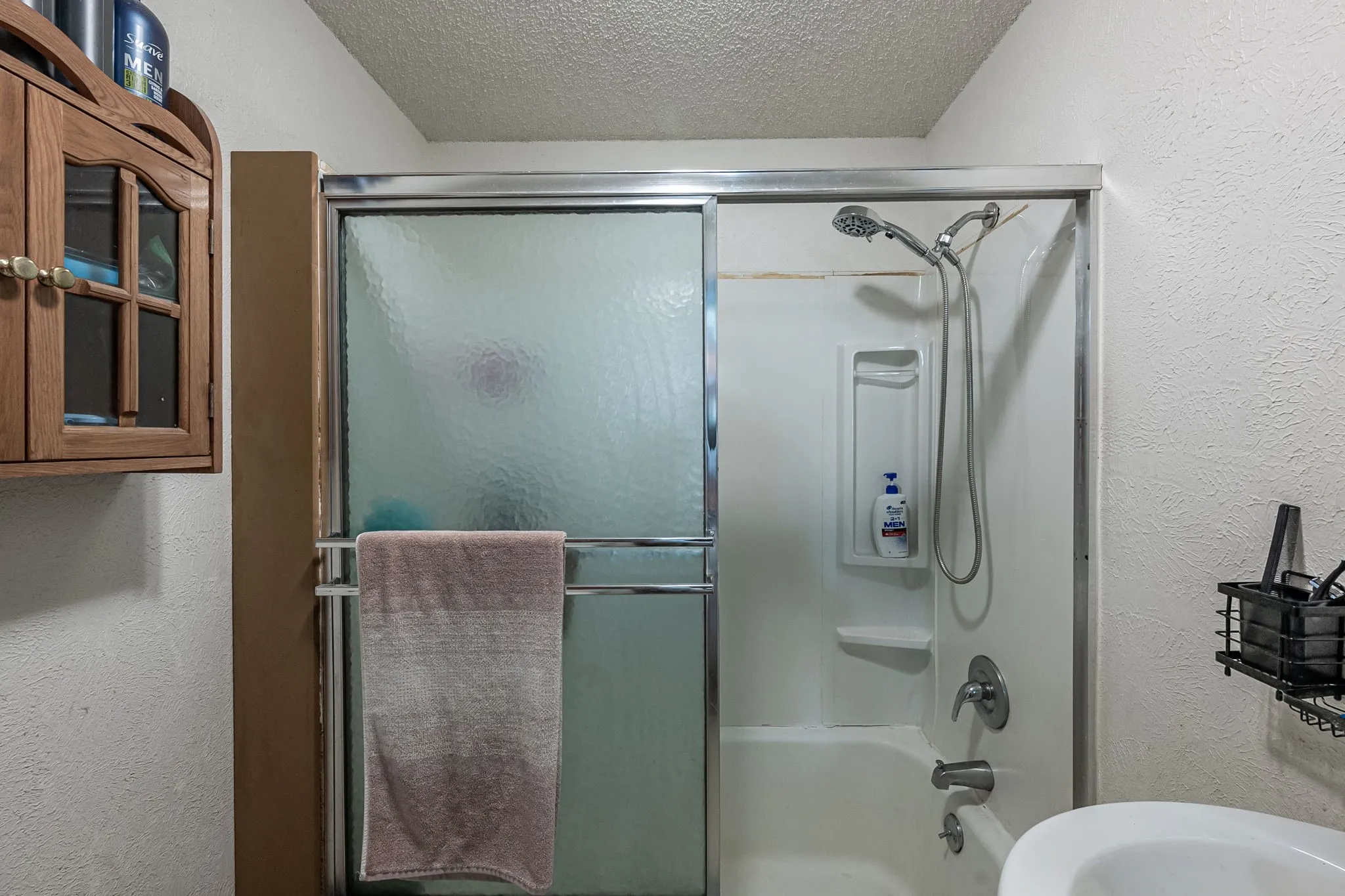 Single Family Residence For Sale in Camp County , 377 Fm 1521, Pittsburg, Texas 75686, 3 Bedroom, 2 Bathroom, Garage spaces, 1,460 Sqft, built in 1968, mls#21389092, Real Estate Agent in Pittsburg, Homes For Sale in Camp county, Homes For Sale in Pittsburg, Realtor in Pittsburg Texas, Real Estate Brokerage Independent Realty Texas, Luminita Cordes Realtor