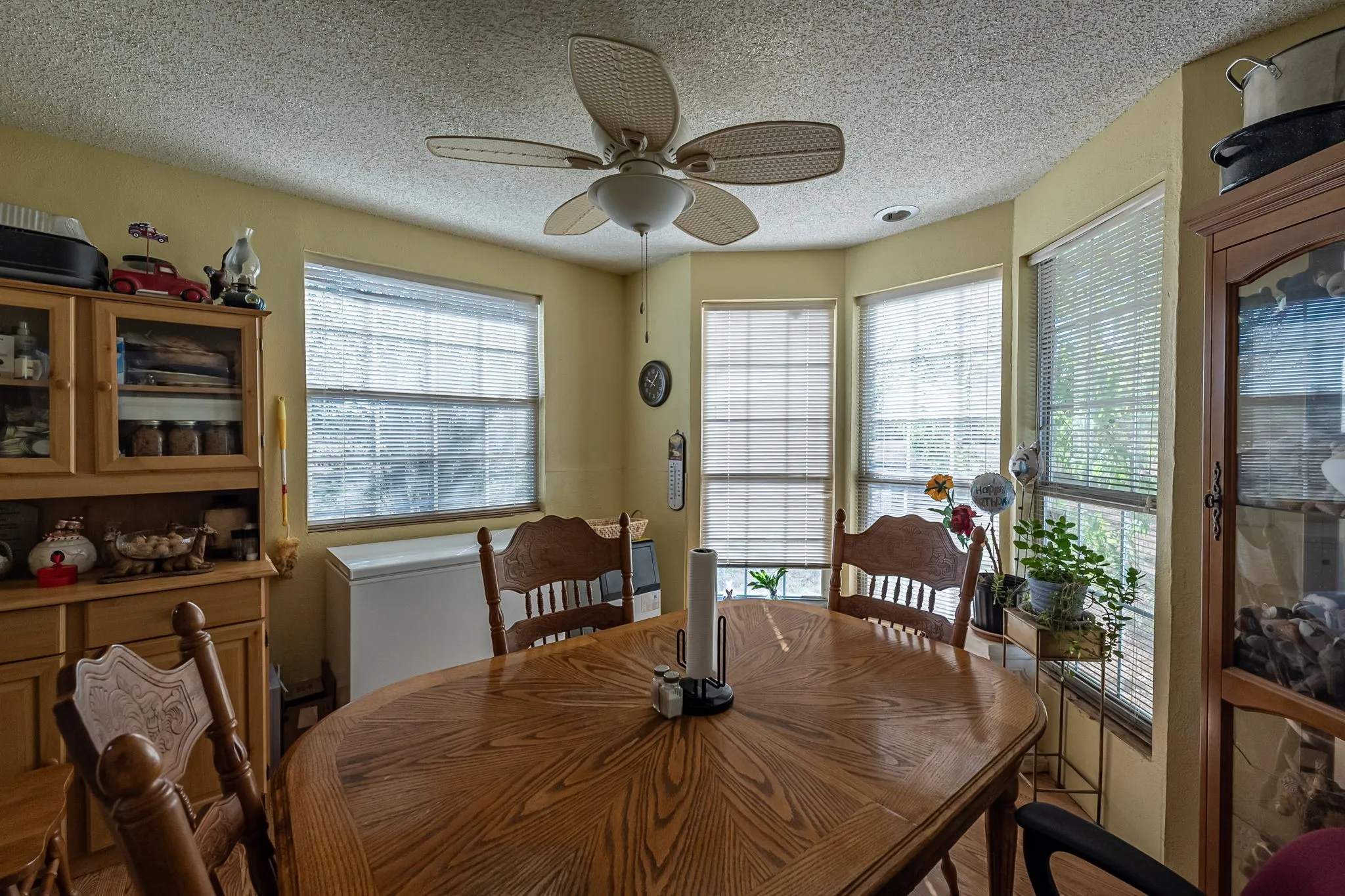 Single Family Residence For Sale in Camp County , 377 Fm 1521, Pittsburg, Texas 75686, 3 Bedroom, 2 Bathroom, Garage spaces, 1,460 Sqft, built in 1968, mls#21389092, Real Estate Agent in Pittsburg, Homes For Sale in Camp county, Homes For Sale in Pittsburg, Realtor in Pittsburg Texas, Real Estate Brokerage Independent Realty Texas, Luminita Cordes Realtor