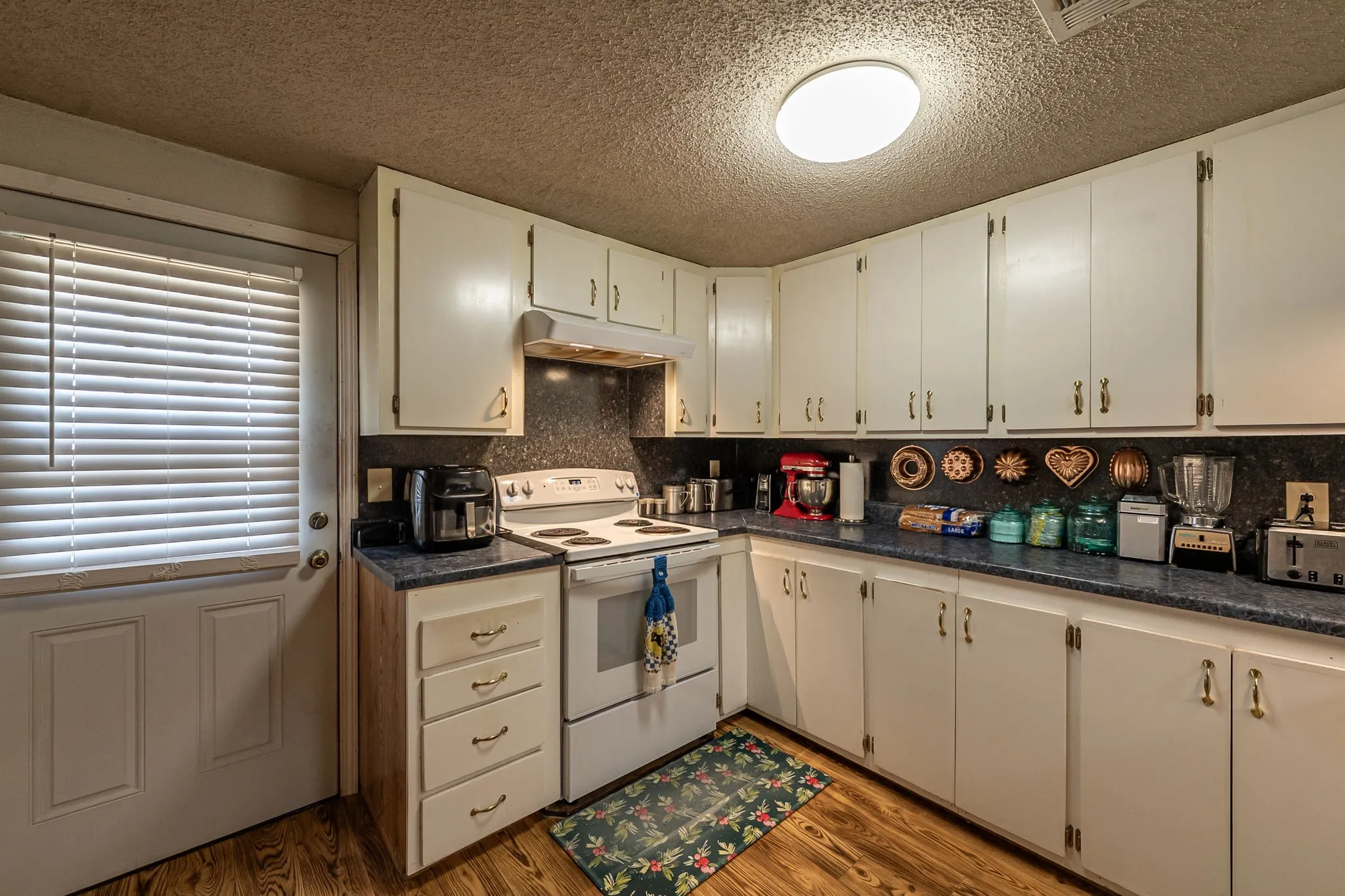 Single Family Residence For Sale in Camp County , 377 Fm 1521, Pittsburg, Texas 75686, 3 Bedroom, 2 Bathroom, Garage spaces, 1,460 Sqft, built in 1968, mls#21389092, Real Estate Agent in Pittsburg, Homes For Sale in Camp county, Homes For Sale in Pittsburg, Realtor in Pittsburg Texas, Real Estate Brokerage Independent Realty Texas, Luminita Cordes Realtor