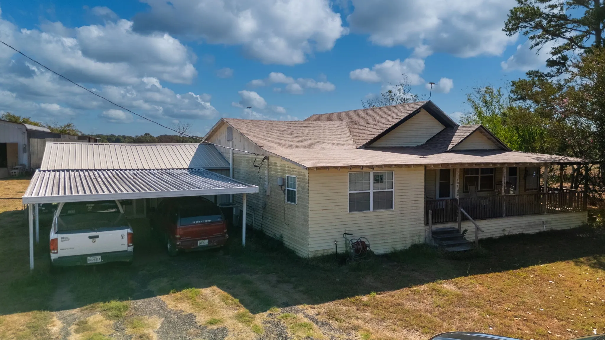 Single Family Residence For Sale in Camp County , 377 Fm 1521, Pittsburg, Texas 75686, 3 Bedroom, 2 Bathroom, Garage spaces, 1,460 Sqft, built in 1968, mls#21389092, Real Estate Agent in Pittsburg, Homes For Sale in Camp county, Homes For Sale in Pittsburg, Realtor in Pittsburg Texas, Real Estate Brokerage Independent Realty Texas, Luminita Cordes Realtor