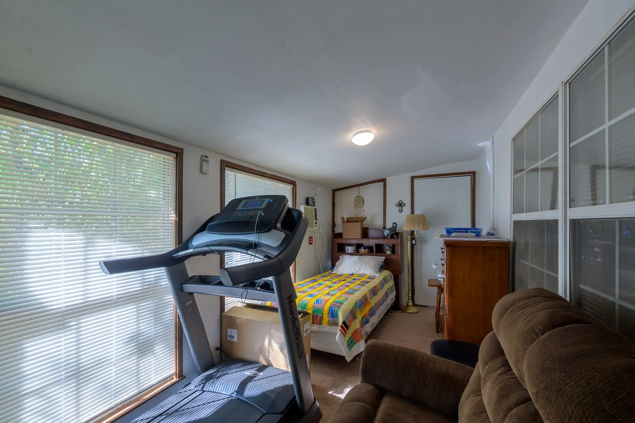 Single Family Residence For Sale in Camp County , 377 Fm 1521, Pittsburg, Texas 75686, 3 Bedroom, 2 Bathroom, Garage spaces, 1,460 Sqft, built in 1968, mls#21389092, Real Estate Agent in Pittsburg, Homes For Sale in Camp county, Homes For Sale in Pittsburg, Realtor in Pittsburg Texas, Real Estate Brokerage Independent Realty Texas, Luminita Cordes Realtor