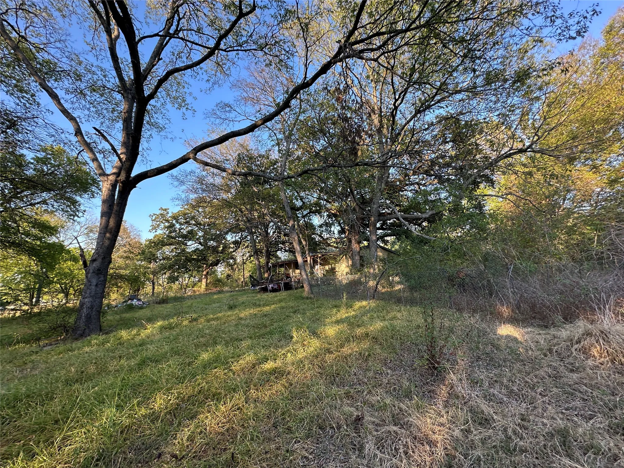 Improved Land For Sale in Hunt County , 10497 Newell Creek Drive, Quinlan, Texas 75474, 0, 0, Garage spaces, 0 Sqft, built in 1994, mls#21389095, Real Estate Agent in Quinlan, Homes For Sale in Hunt county, Homes For Sale in Quinlan, Realtor in Quinlan Texas, Real Estate Brokerage Independent Realty Texas, Luminita Cordes Realtor