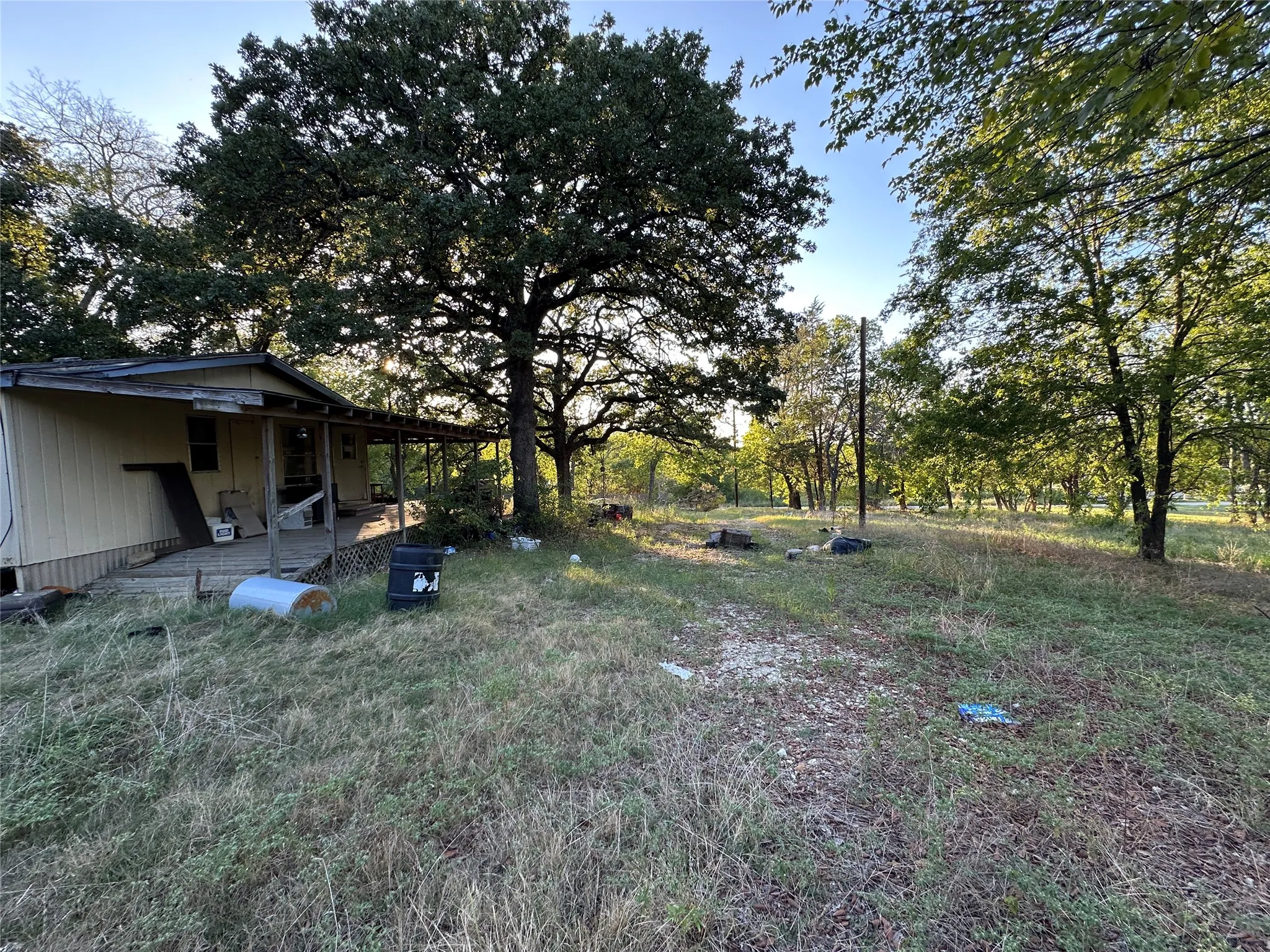 Improved Land For Sale in Hunt County , 10497 Newell Creek Drive, Quinlan, Texas 75474, 0, 0, Garage spaces, 0 Sqft, built in 1994, mls#21389095, Real Estate Agent in Quinlan, Homes For Sale in Hunt county, Homes For Sale in Quinlan, Realtor in Quinlan Texas, Real Estate Brokerage Independent Realty Texas, Luminita Cordes Realtor