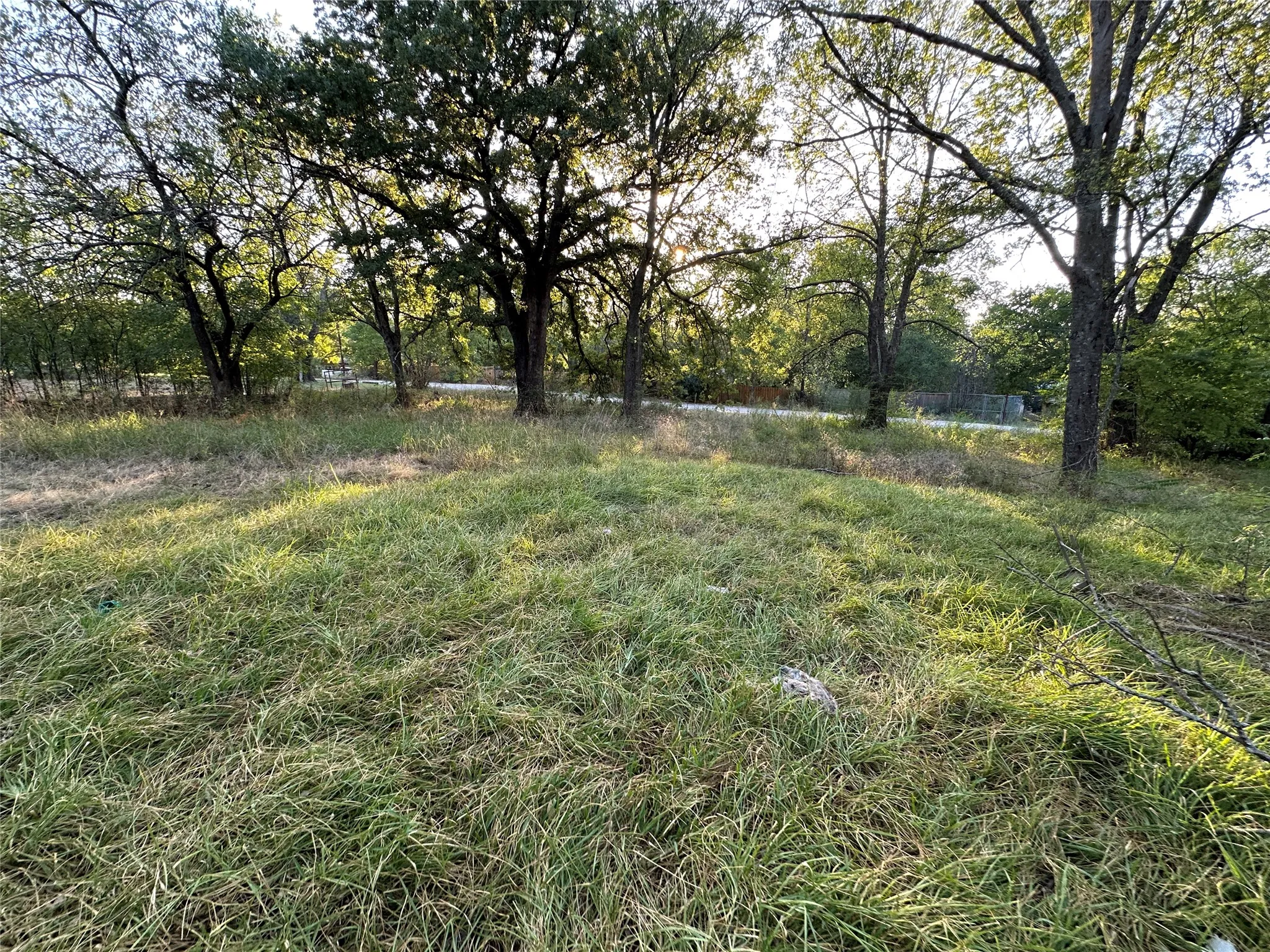 Improved Land For Sale in Hunt County , 10497 Newell Creek Drive, Quinlan, Texas 75474, 0, 0, Garage spaces, 0 Sqft, built in 1994, mls#21389095, Real Estate Agent in Quinlan, Homes For Sale in Hunt county, Homes For Sale in Quinlan, Realtor in Quinlan Texas, Real Estate Brokerage Independent Realty Texas, Luminita Cordes Realtor
