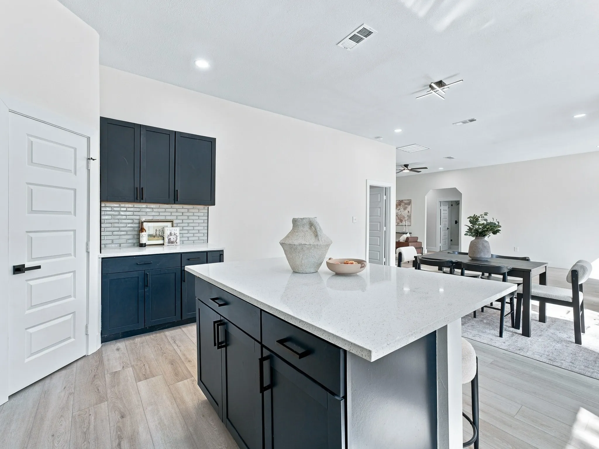 Single Family Residence For Sale in Dallas County , 507 Staffordshire Drive, Irving, Texas 75061, 3 Bedroom, 3 Bathroom, 2 Garage spaces, 1,941 Sqft, built in 2026, mls#21387978, Real Estate Agent in Irving, Homes For Sale in Dallas county, Homes For Sale in Irving, Realtor in Irving Texas, Real Estate Brokerage Independent Realty Texas, Luminita Cordes Realtor